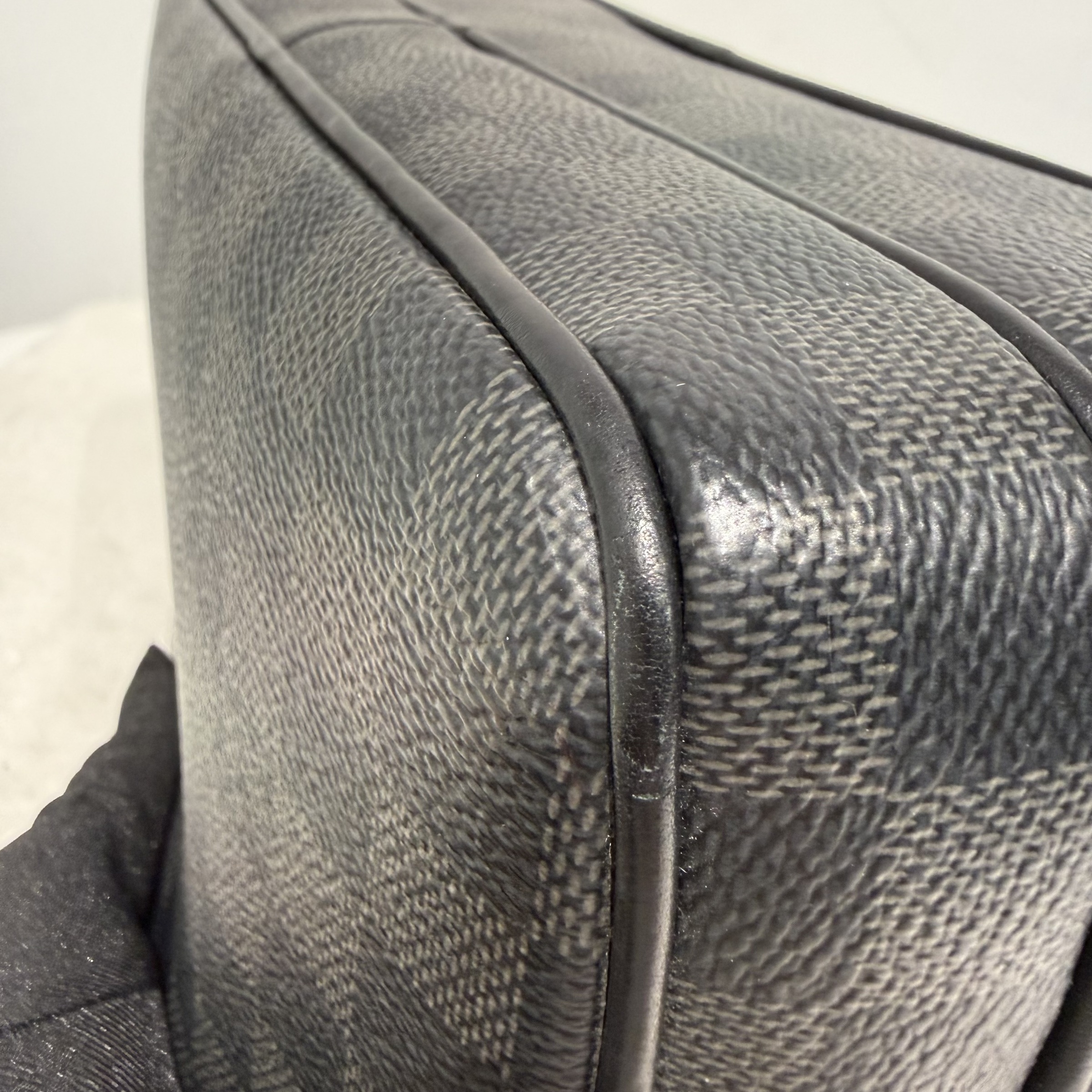 image_76F51656-6FB7-409B-AAE7-71E9FBBB9970_1763374978