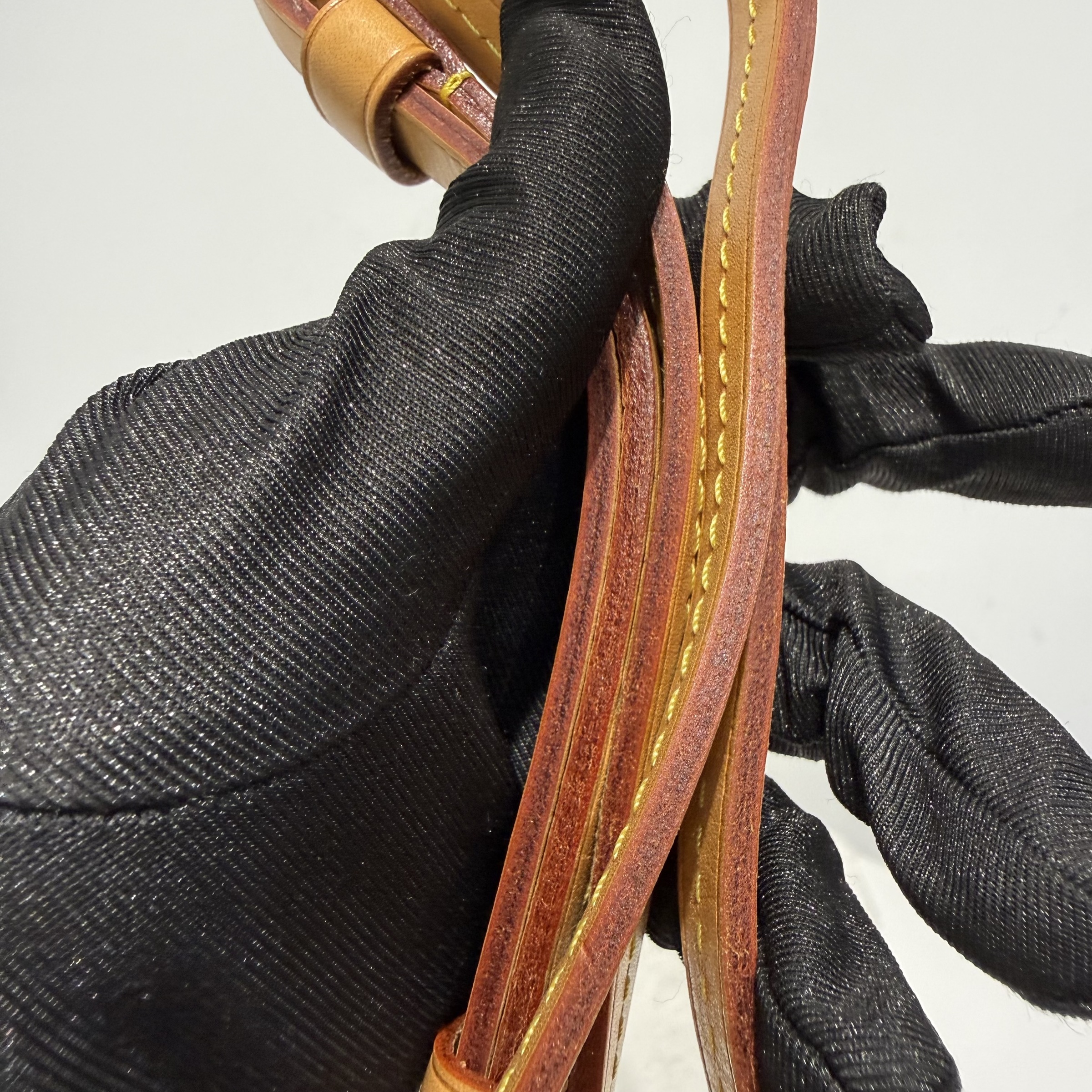 image_98CD4693-02FF-4BEB-8C3F-072F2F7B4120_1763451613