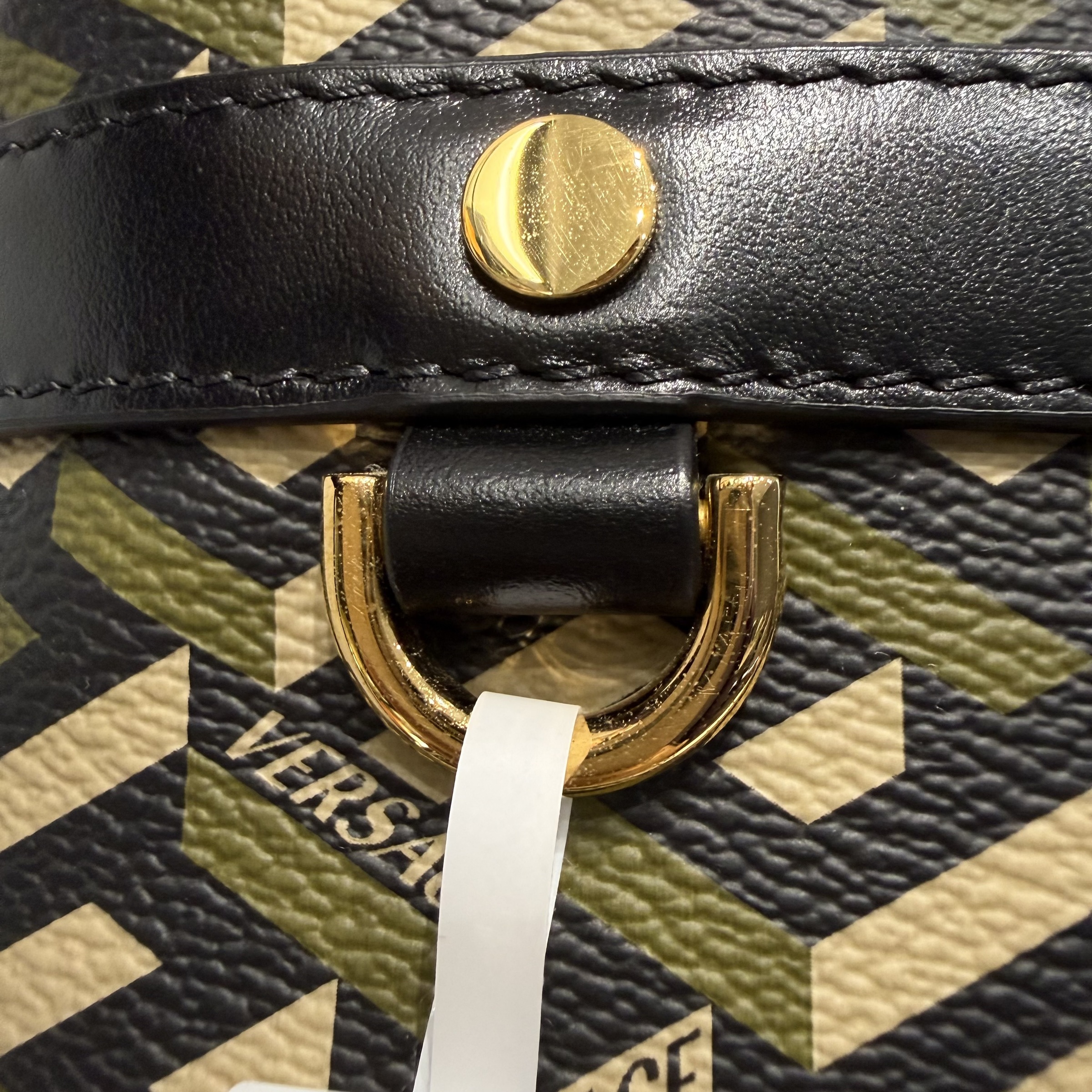 image_3766E679-BE55-4DBE-BCF3-EBF70D61F204_1763453072