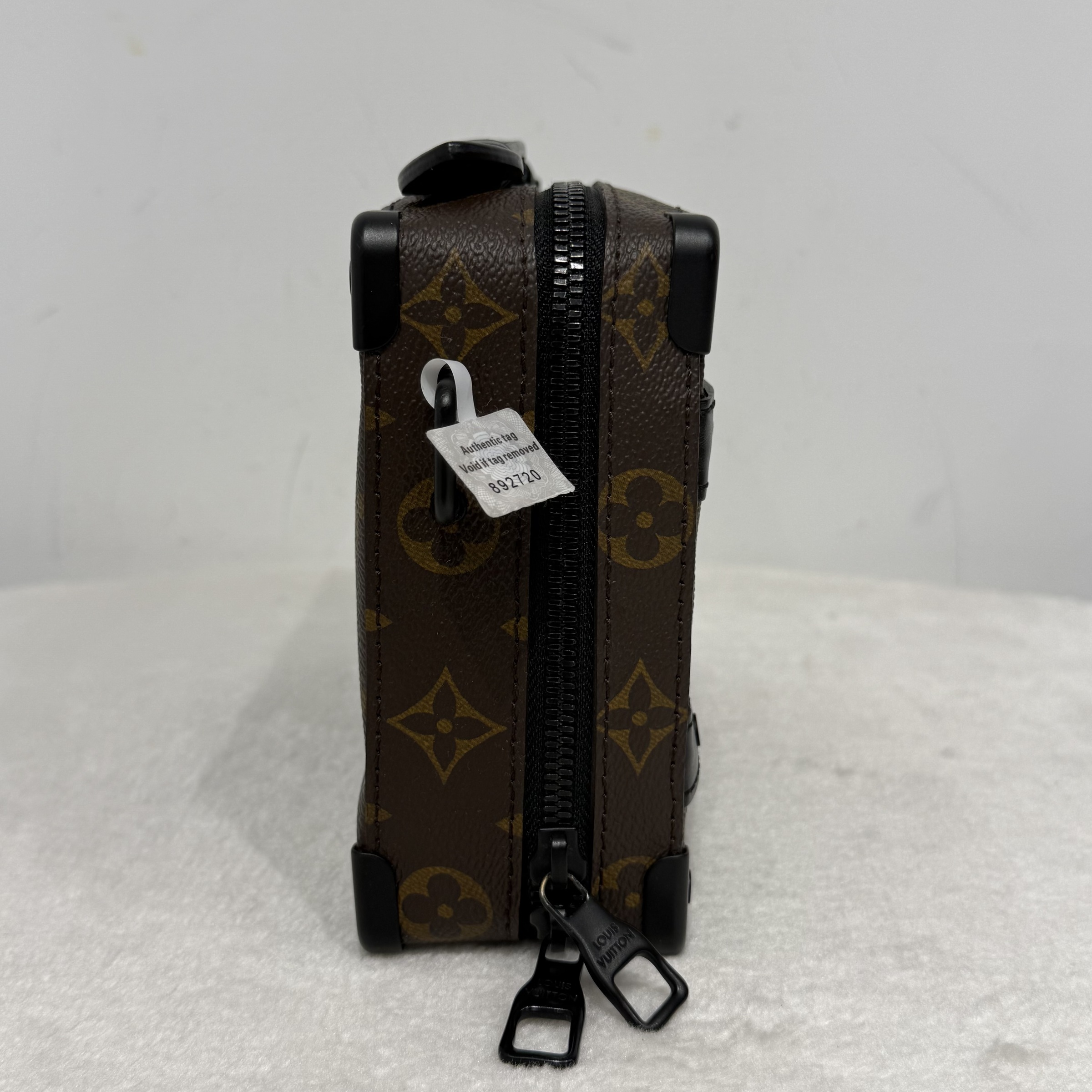 image_A4B64BE1-DDFC-401B-9BF5-B4AE1C8DD61D_1763621324