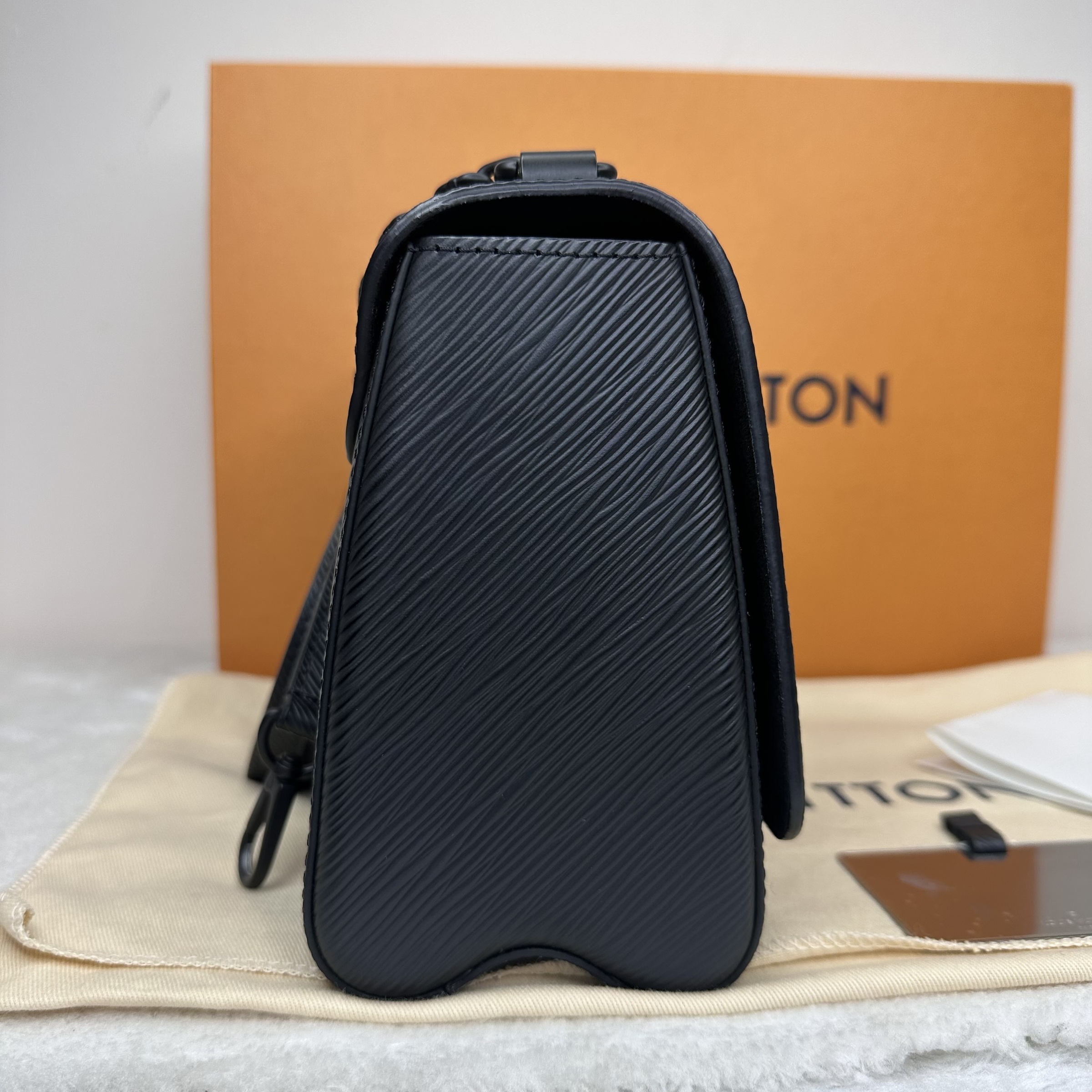 image_CF617DD8-795F-40B7-A026-B1964E45CB19_1763629464