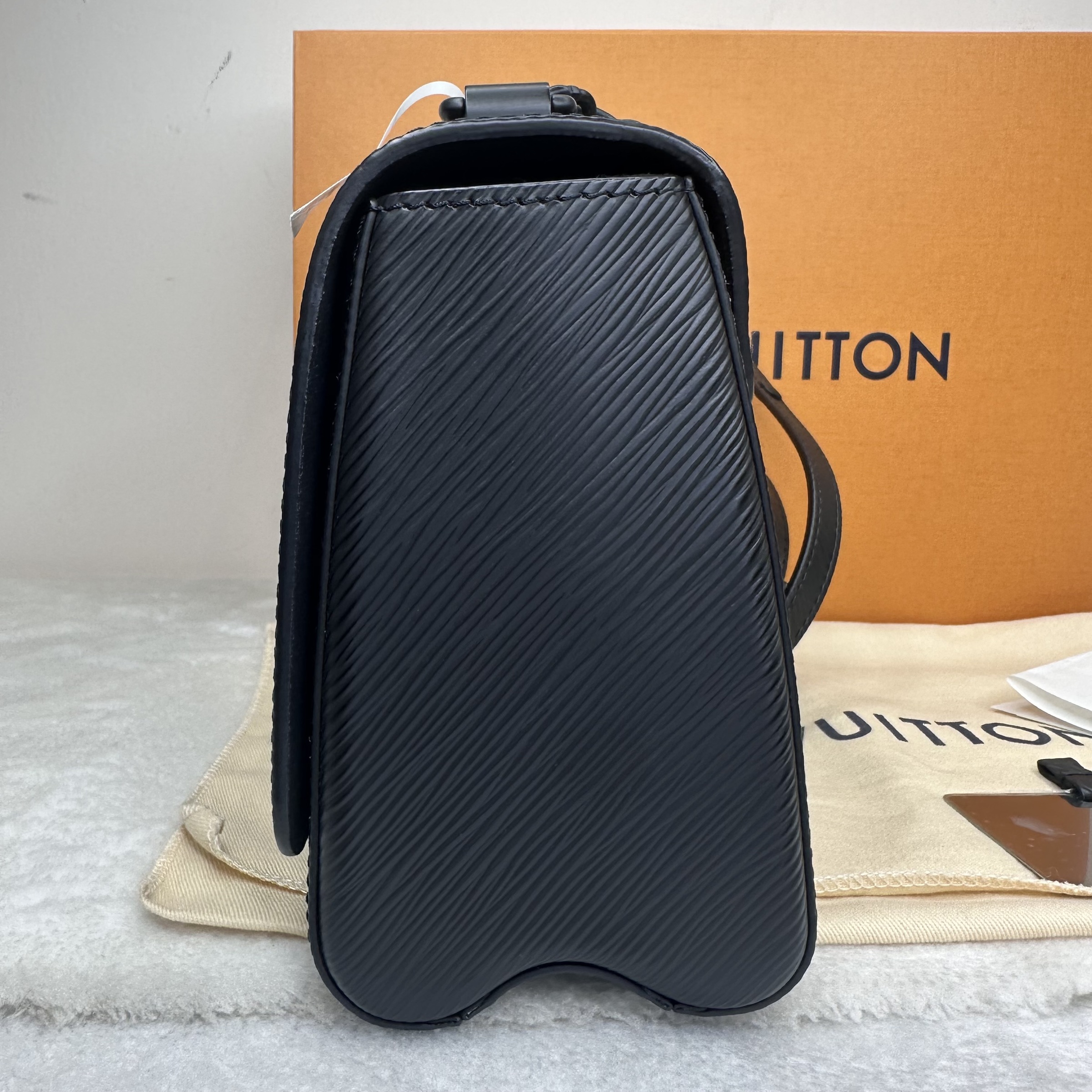 image_E0511D00-0BCB-4D17-BA7E-422CAFAFF1DC_1763629464