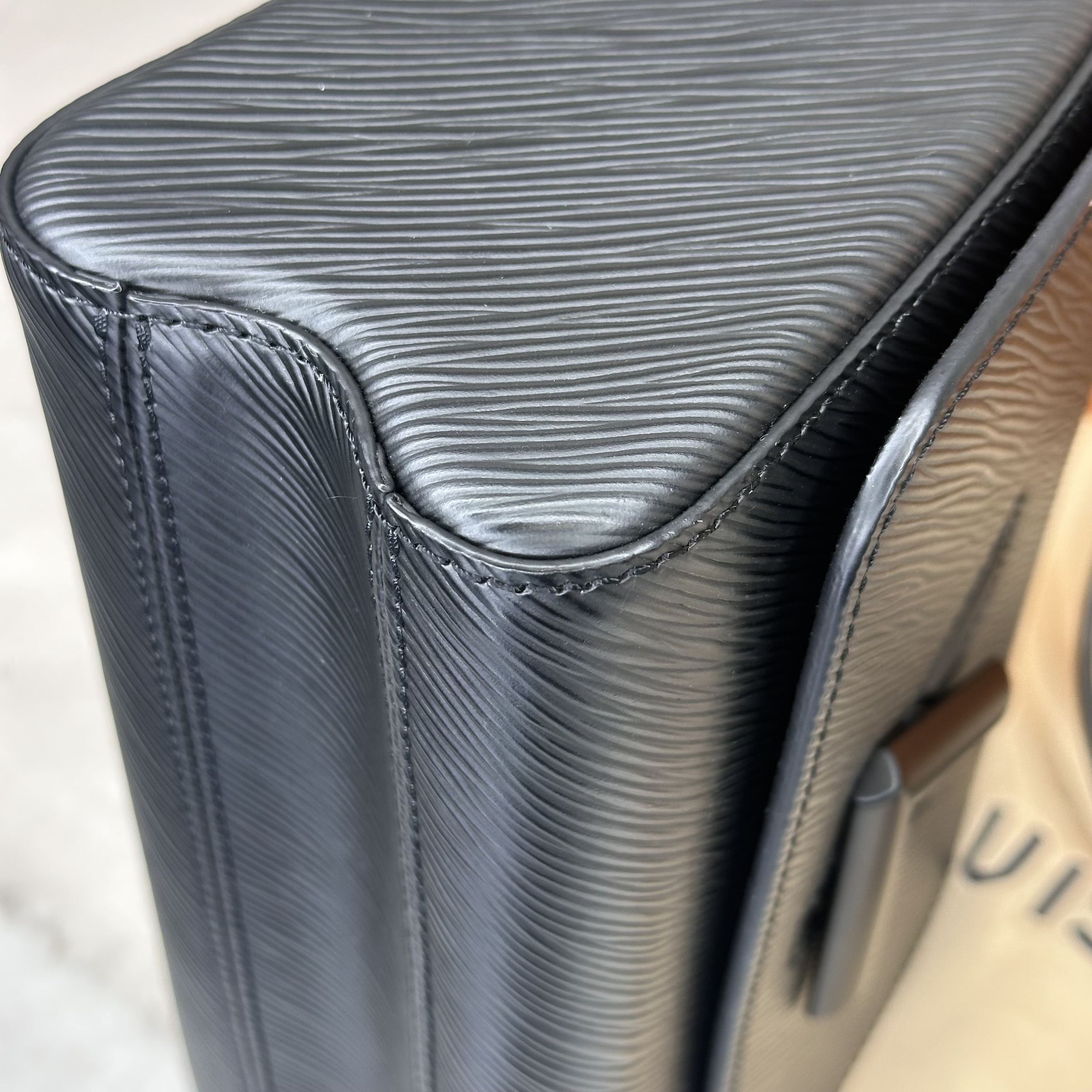 image_83261F1A-DE42-4957-8ADA-81D80223E0C8_1763629464