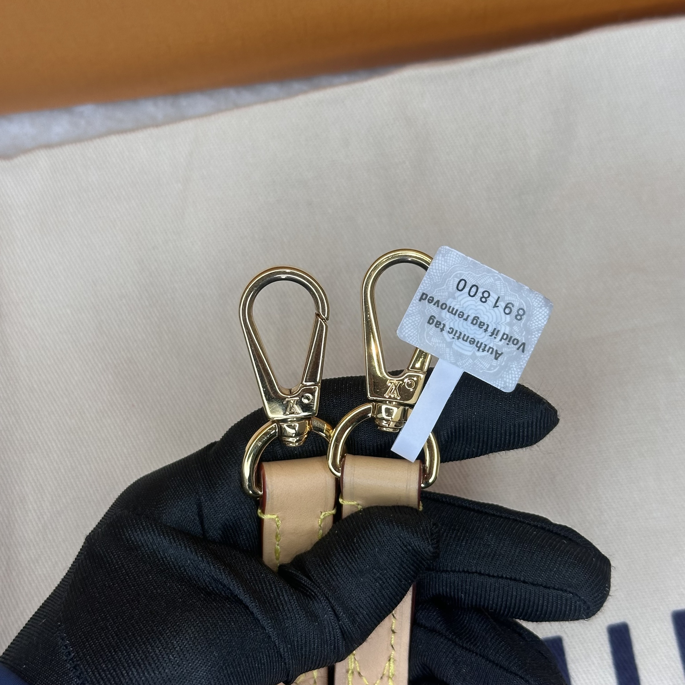 image_C7D6A491-D0B5-4CFE-885D-FA5D7322B7DC_1763715506