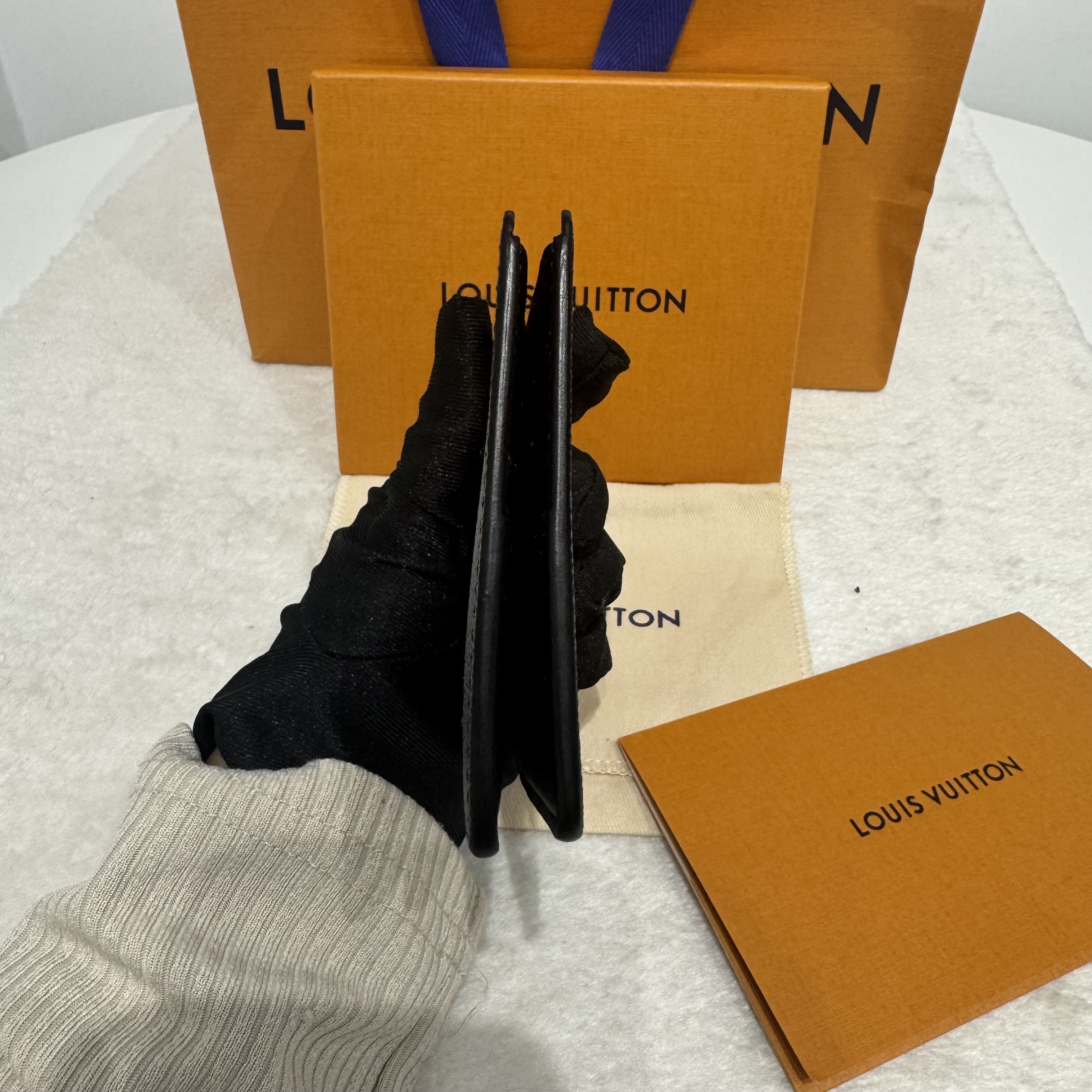 image_E5C3476B-B11E-4700-A8F1-667C2C82D0A6_1763799344