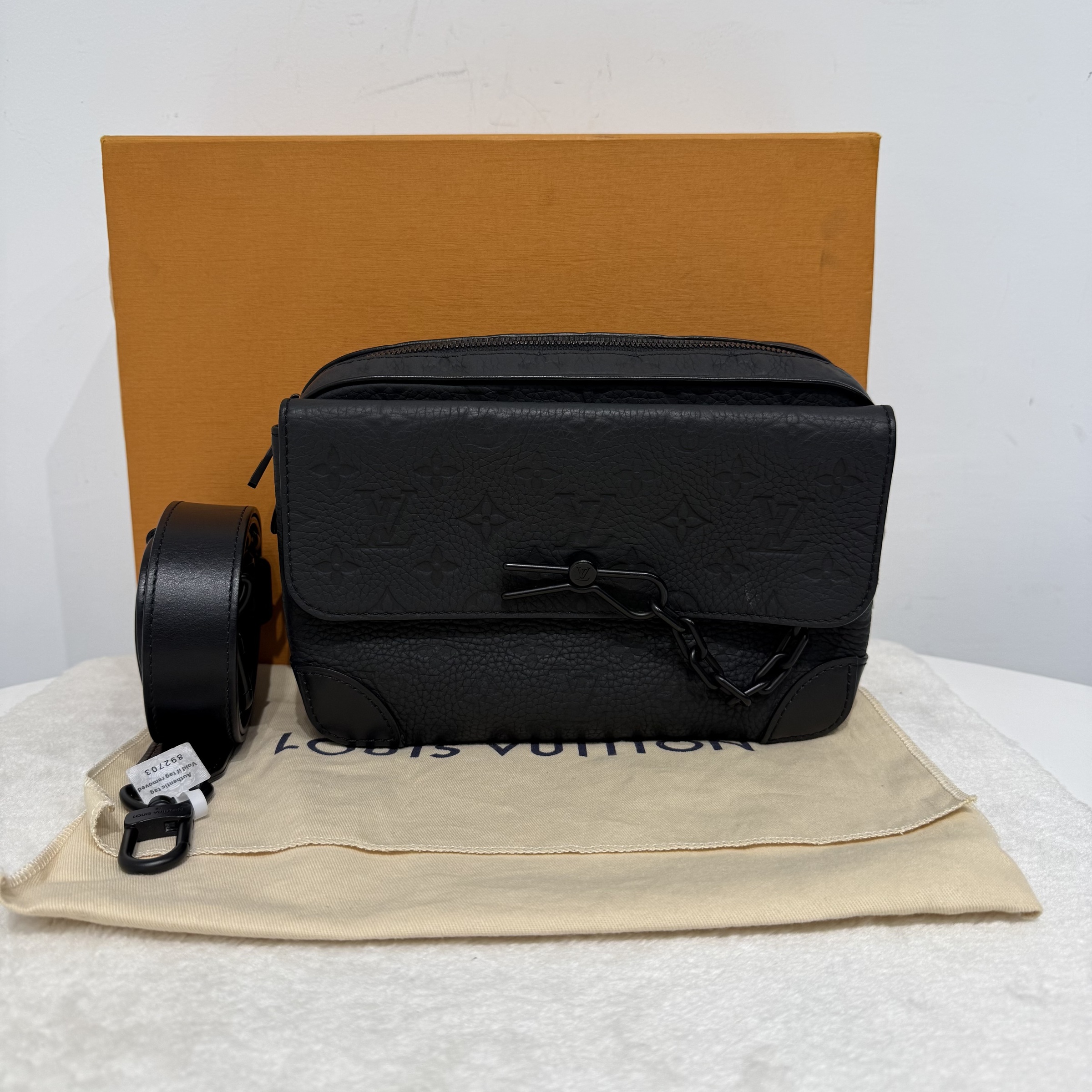 image_DD902C2C-09CB-4BCE-8A21-318FB93F3814_1763990581