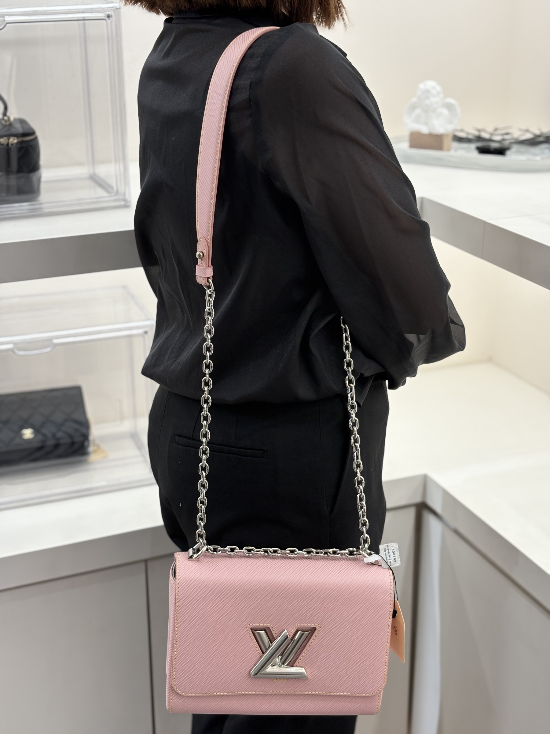 image_281A6E33-6106-402B-820E-2CC285F32B7B_1764229771