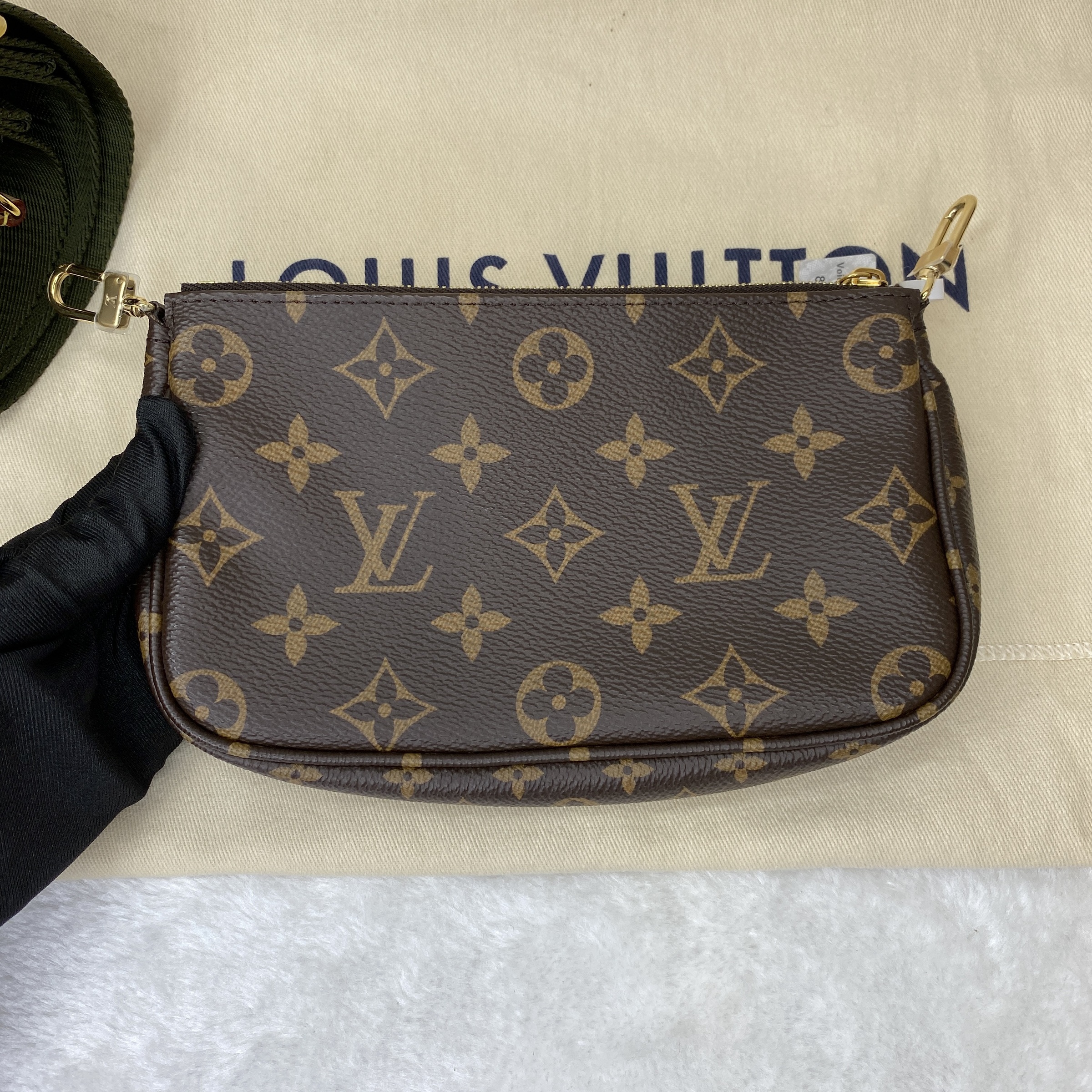 IMG_8522-1764409229463