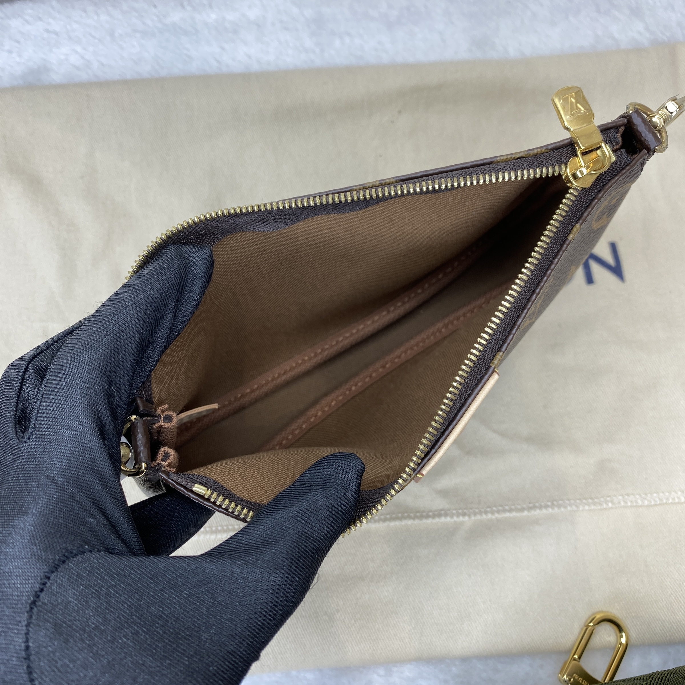 IMG_8537-1764409228961