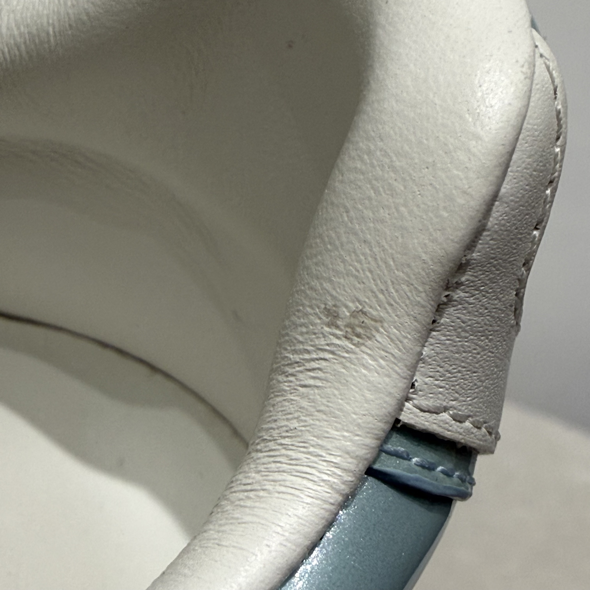 image_9CD03C21-1449-4F61-A269-DE4D3975B1D2_1764490090