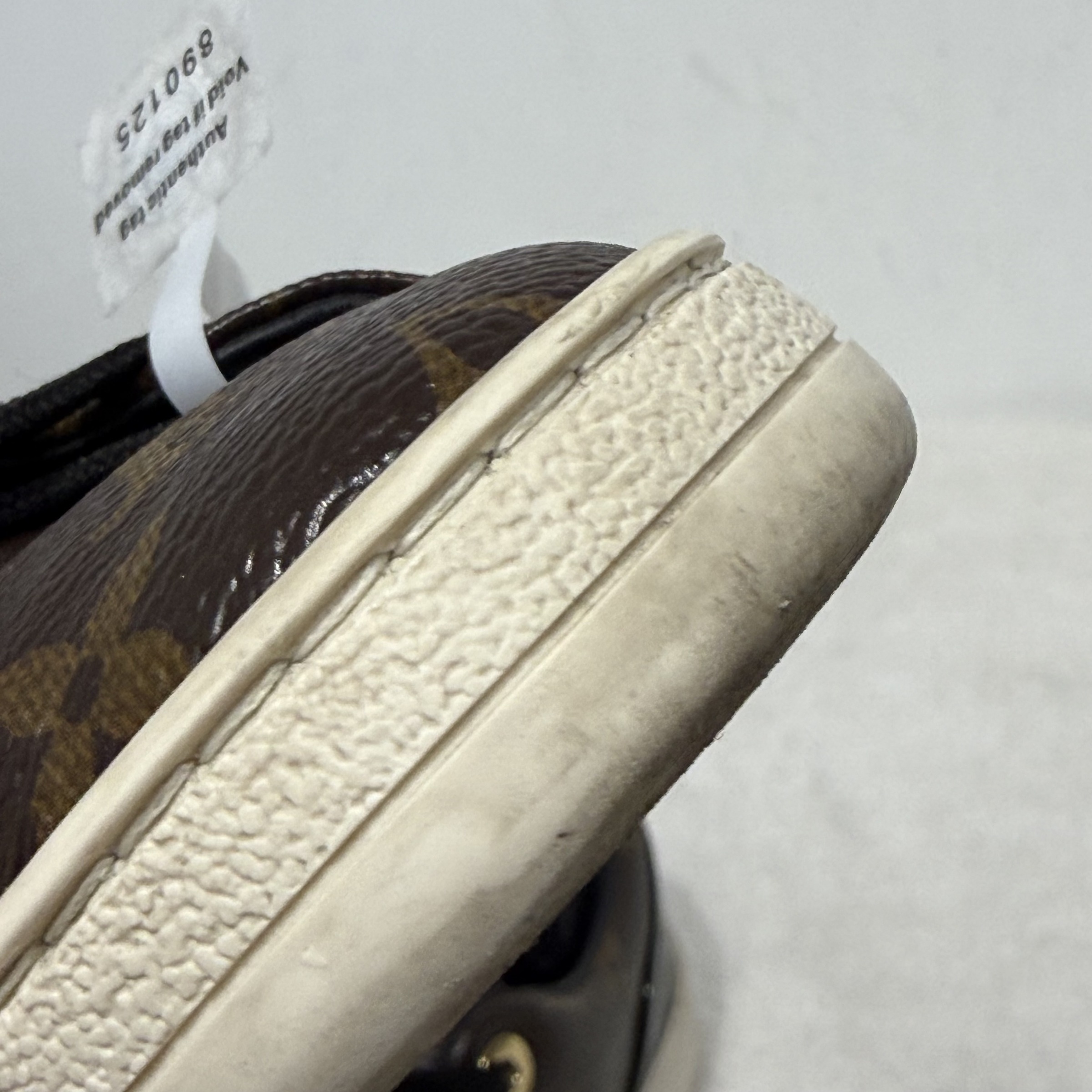 image_08340C75-93E2-47F3-8054-E44A8430D302_1764490298