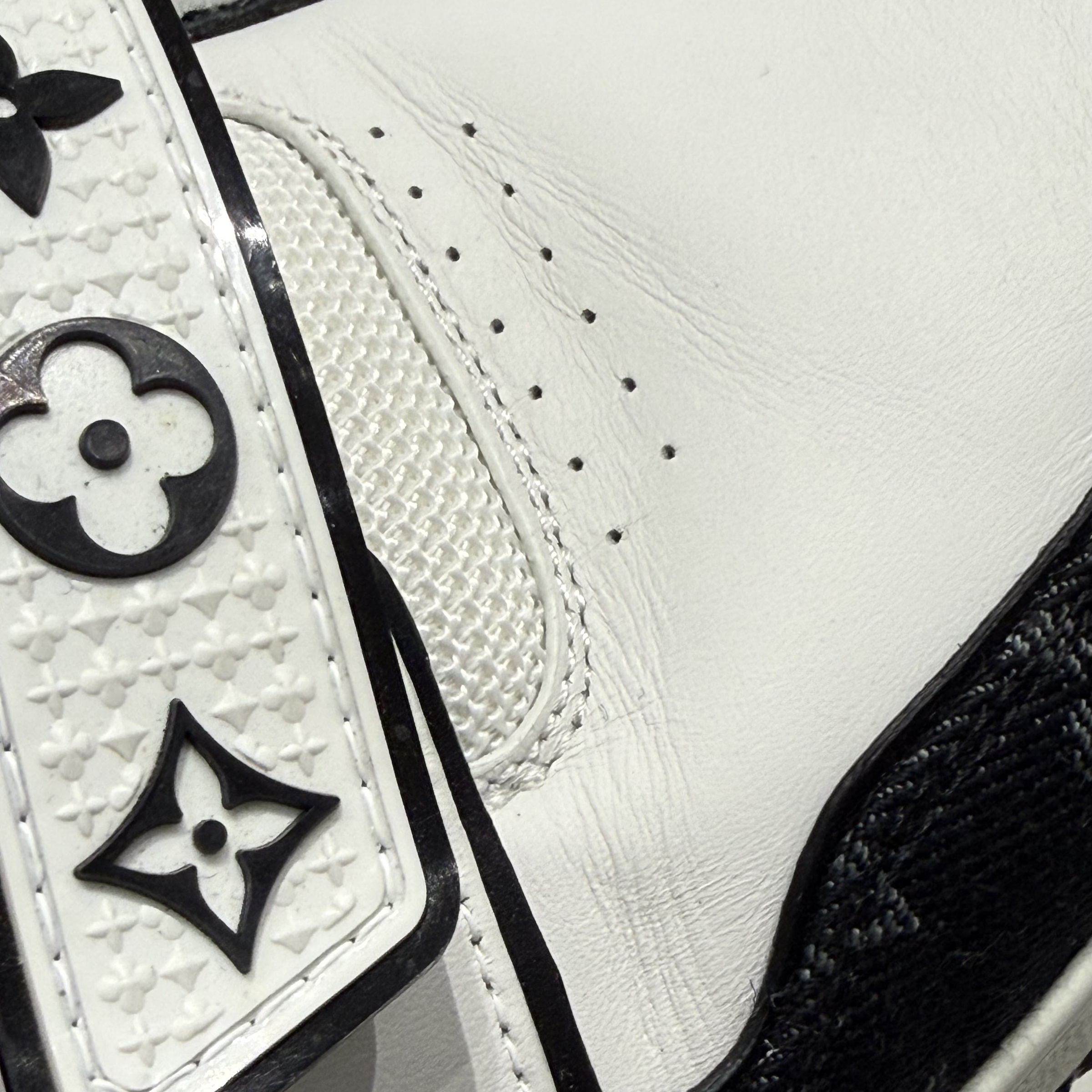 image_13979116-2F73-41D3-8BEE-60D636D6CD93_1764490465