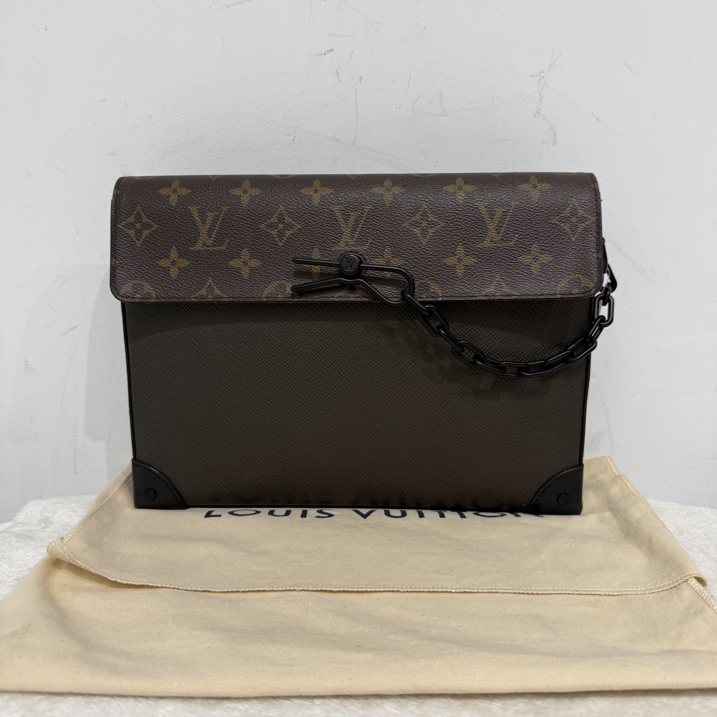 image_C965C3A5-6816-4008-A7B3-14699A0E00A8_1764682406