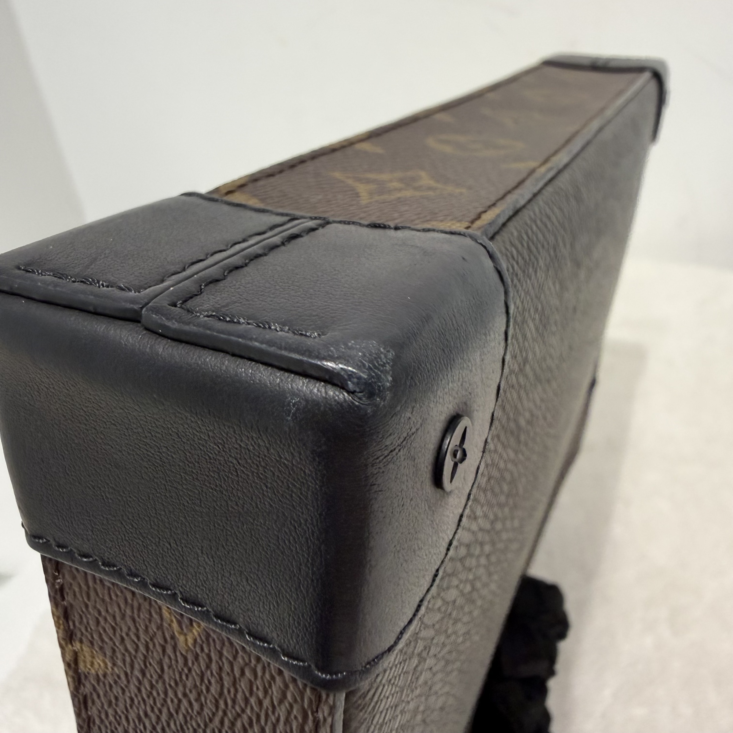 image_1B648871-B967-48B2-B9D3-48AE83925DB0_1764682406