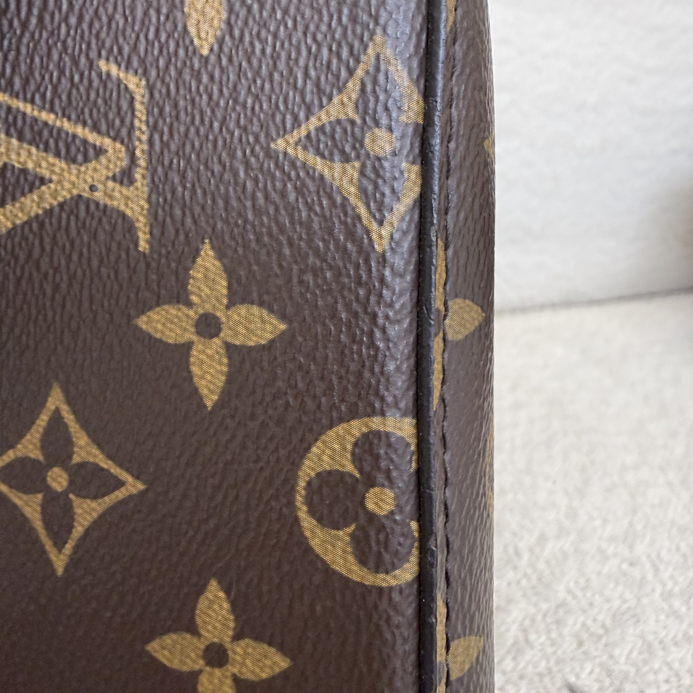 image_7C566420-92BE-46B3-A556-F8556533E481_1764743224