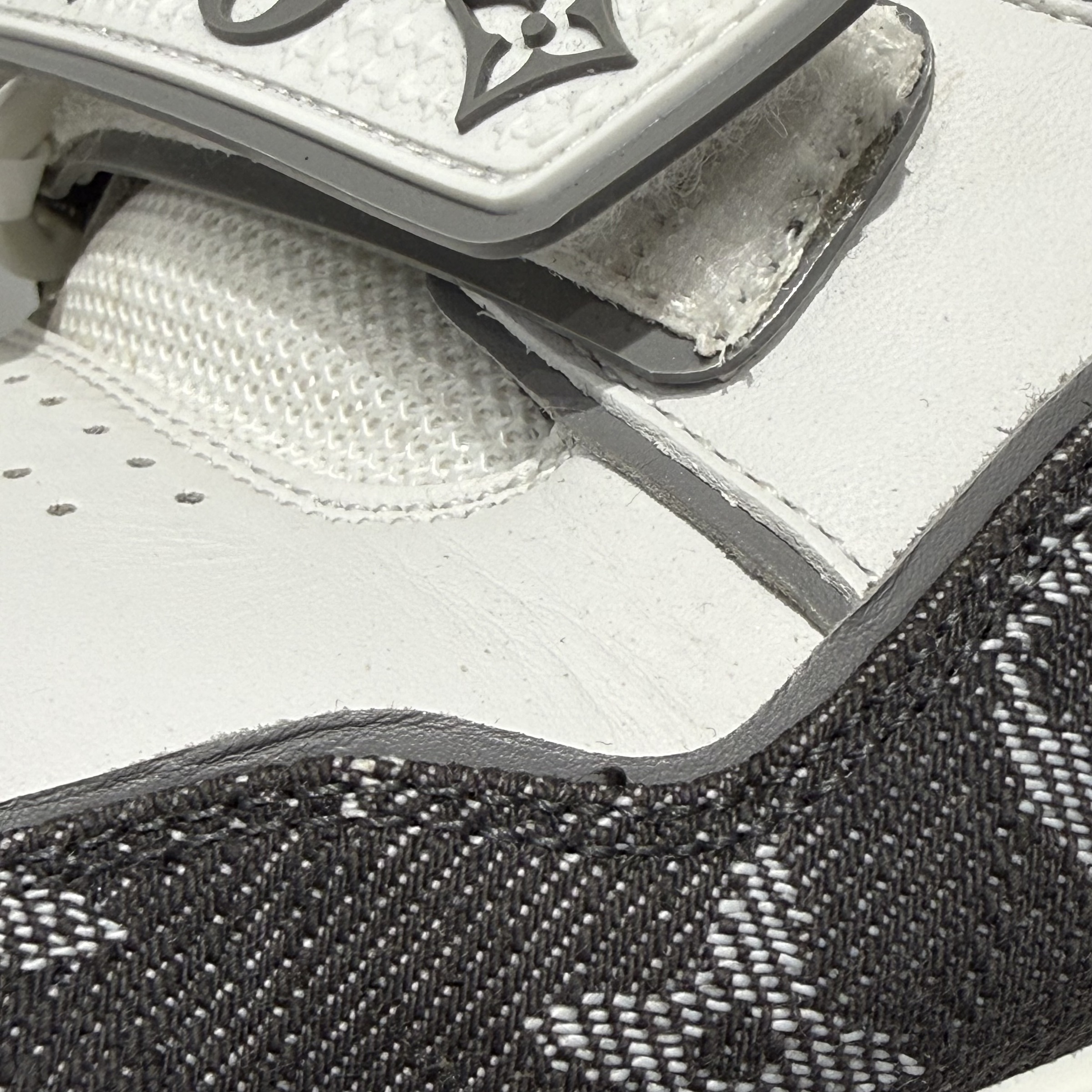 image_EFFE9B0A-CC19-42BB-8B45-5C7DD99505B1_1764756075