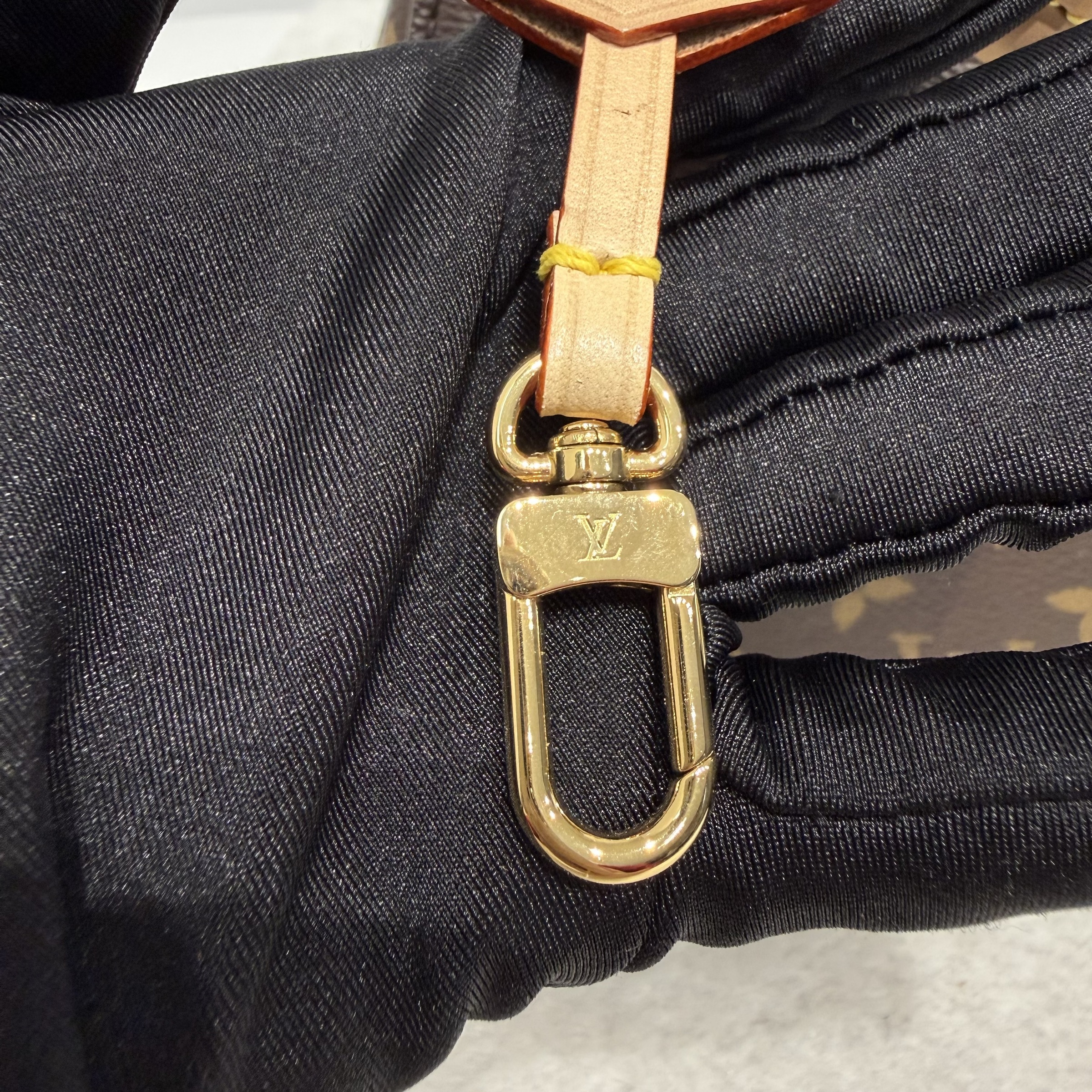 image_F2A3E858-61BD-4825-A537-E1797F605F42_1764928030