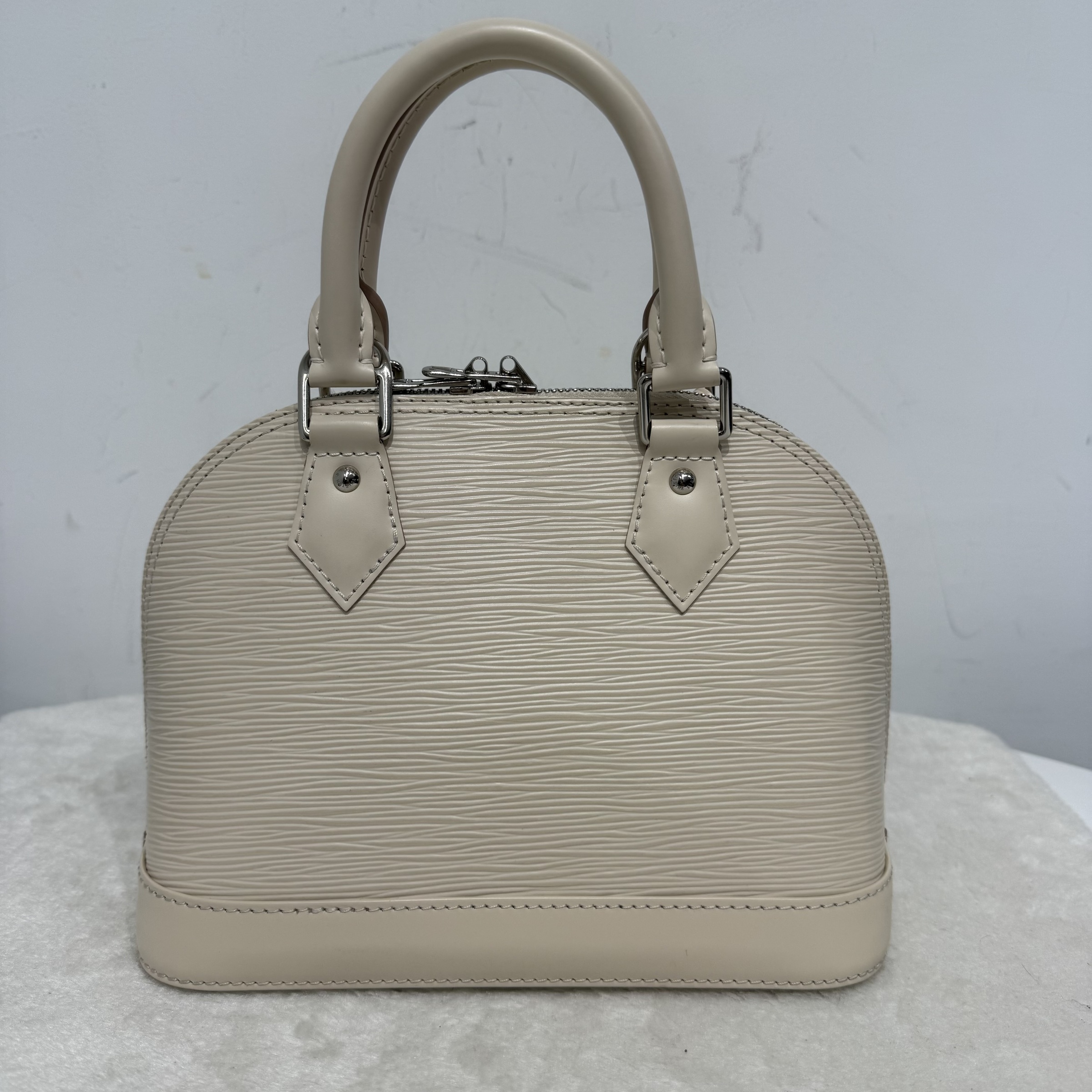 image_9D949962-731A-4CBD-8248-005D75EE5760_1764928383