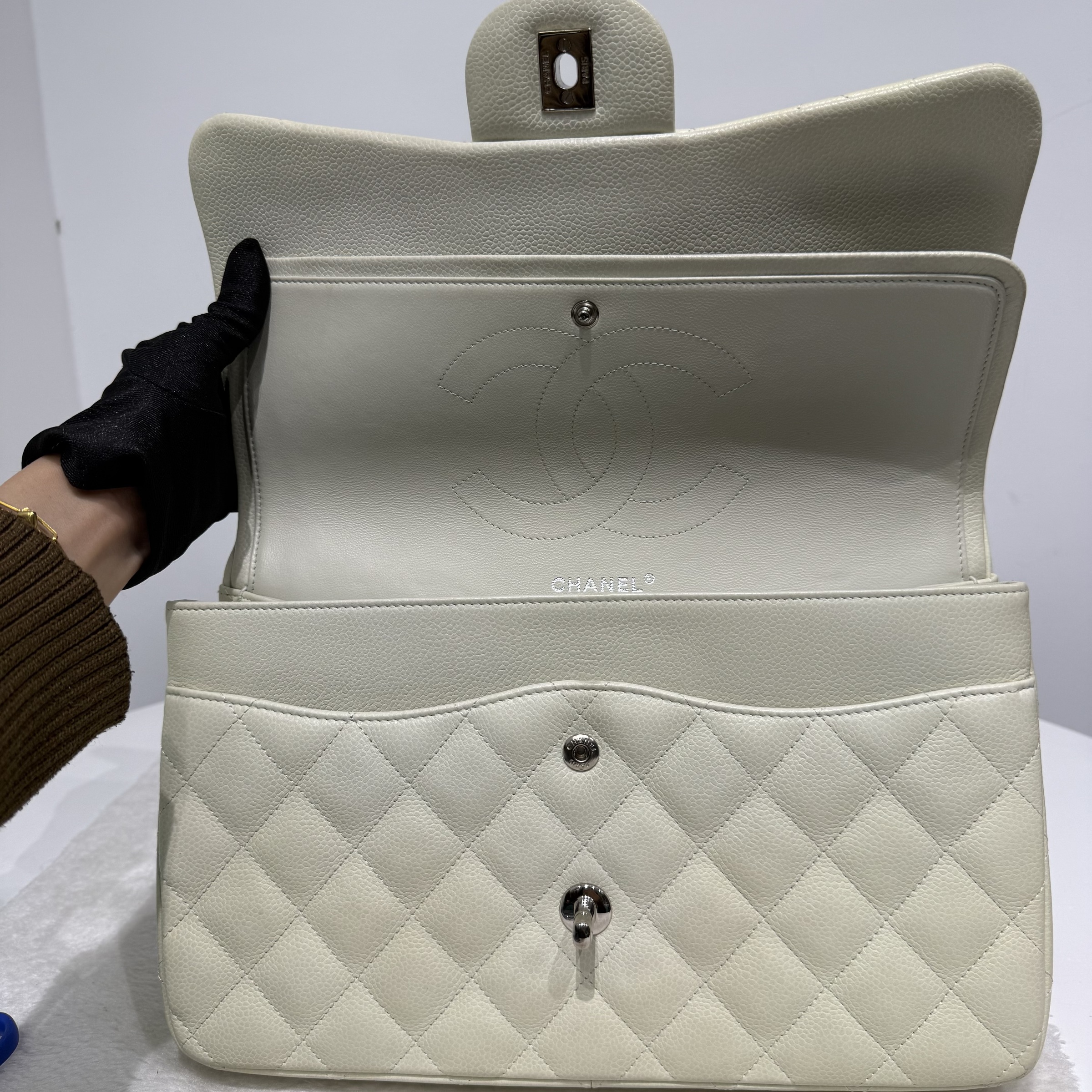 image_FE7CC1C3-2311-4DCA-AAF6-98E6D31463CE_1764933875