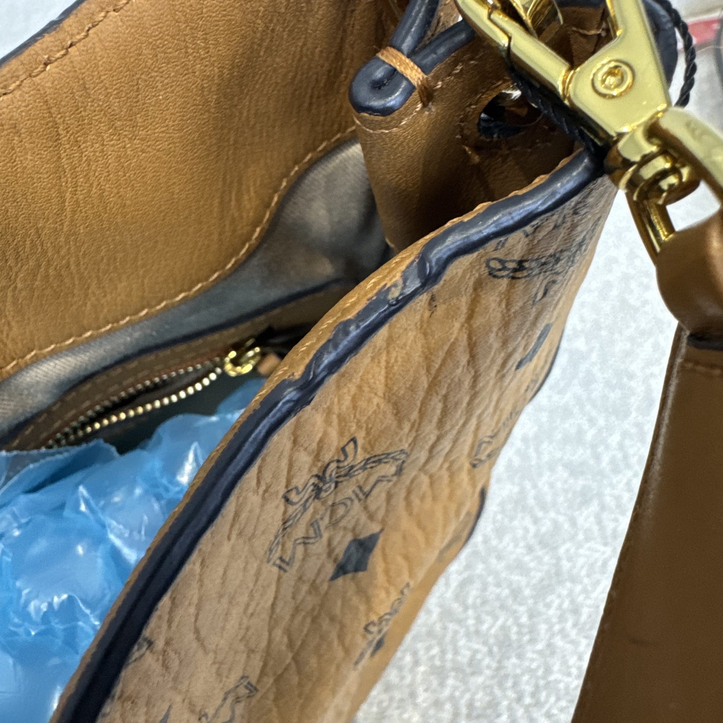 image_00C63FD2-06FC-49E8-B664-44C4A83FFA24_1764937893