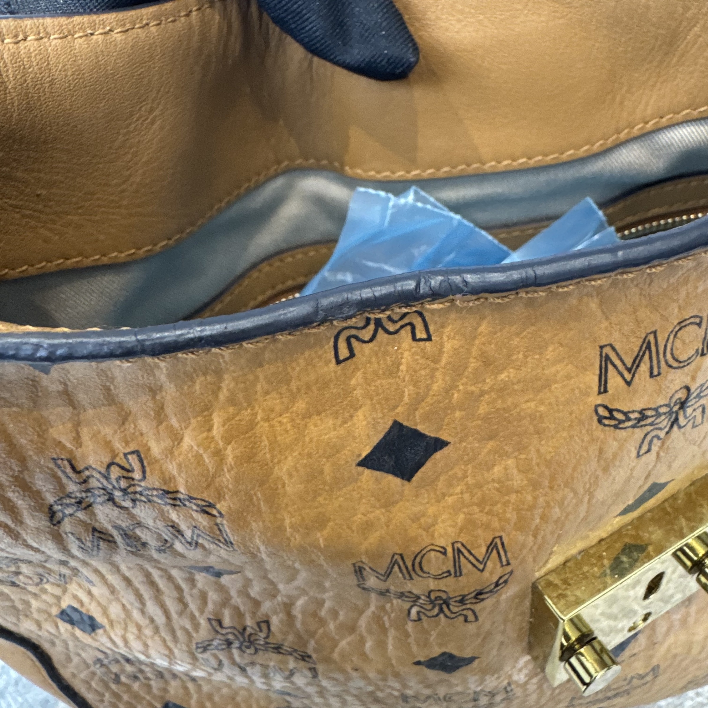 image_374811FF-6A6B-43BF-BB80-0133B661B435_1764937893