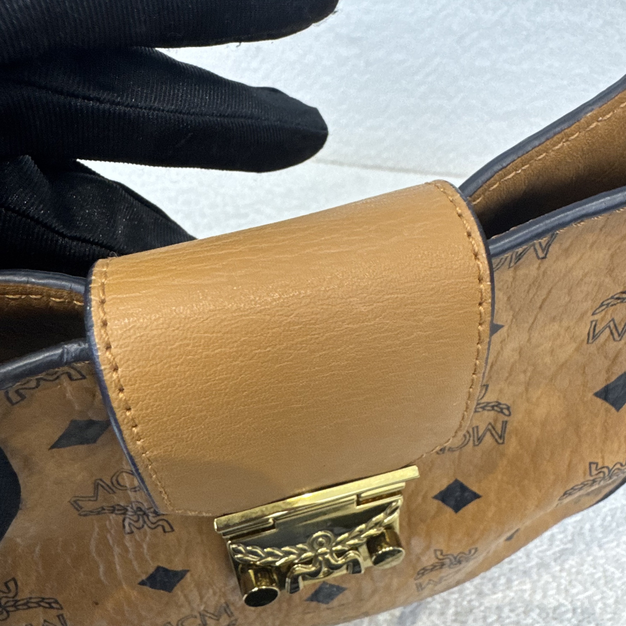 image_04D89A6F-B7B0-49CB-A6B7-A5ED112D9D01_1764937893