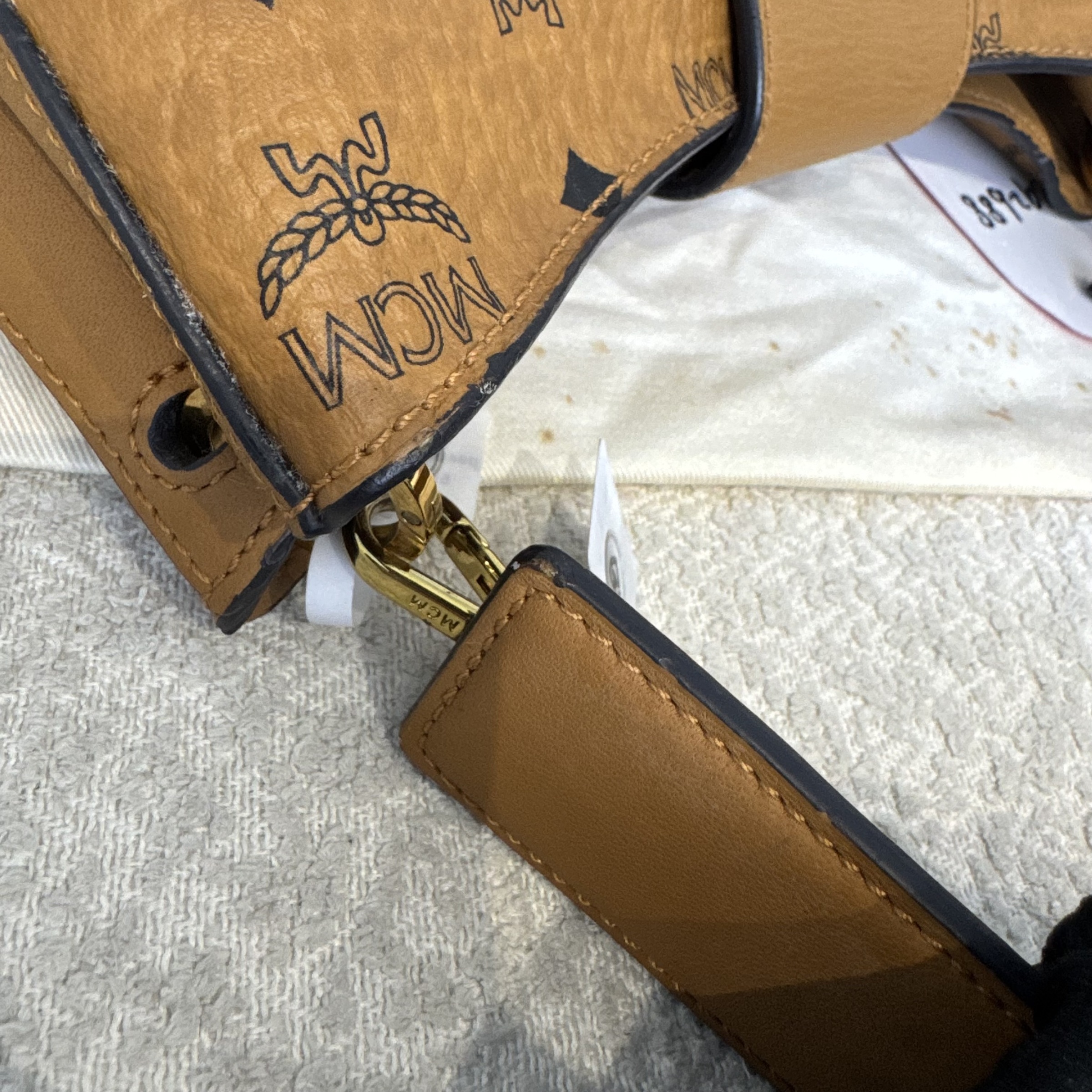 image_4C67EAA4-2F2F-41F2-AA9E-7B0E0F54292F_1764937894