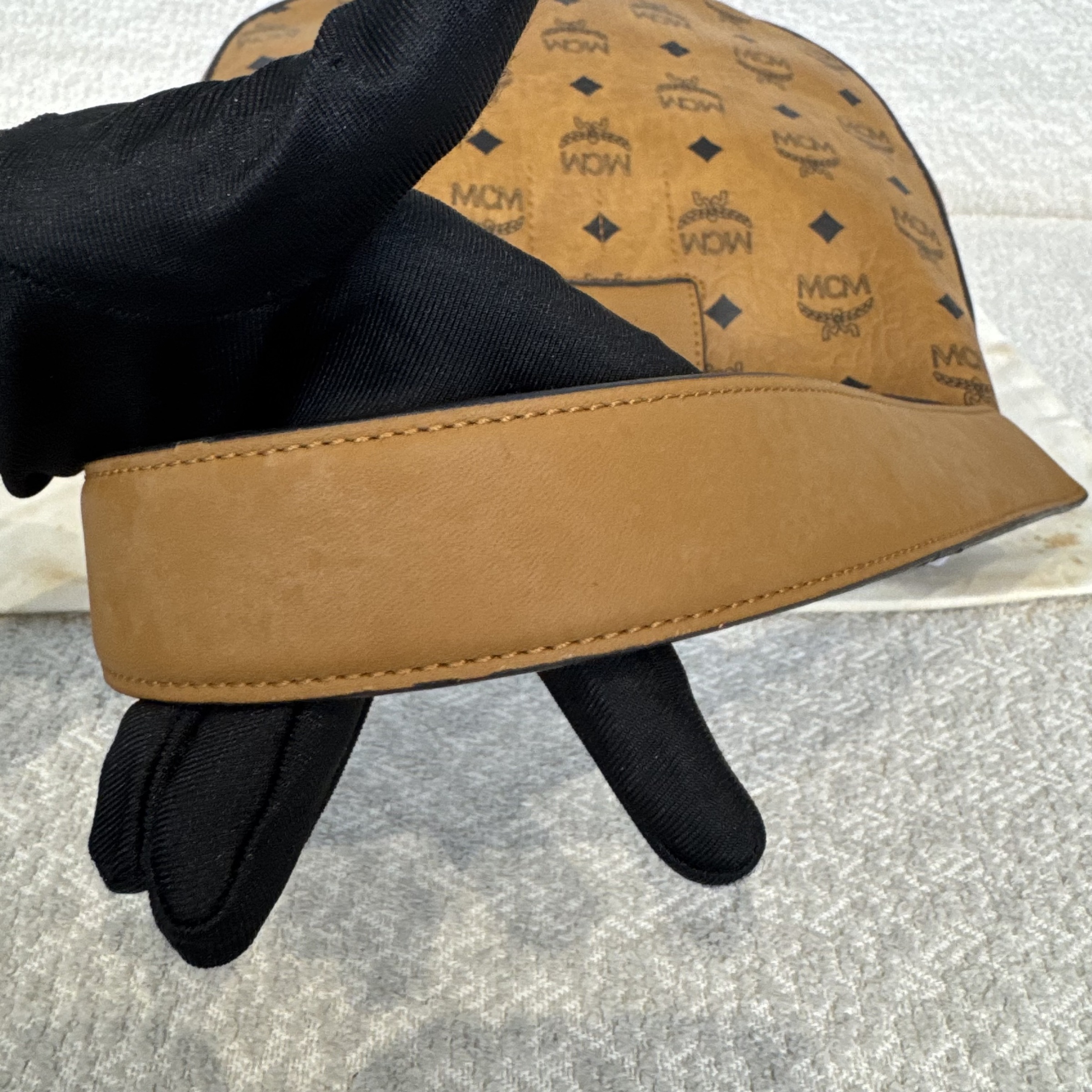 image_B1BBCE6A-5E9D-455E-BD23-8B1AF7CD0CA9_1764937894