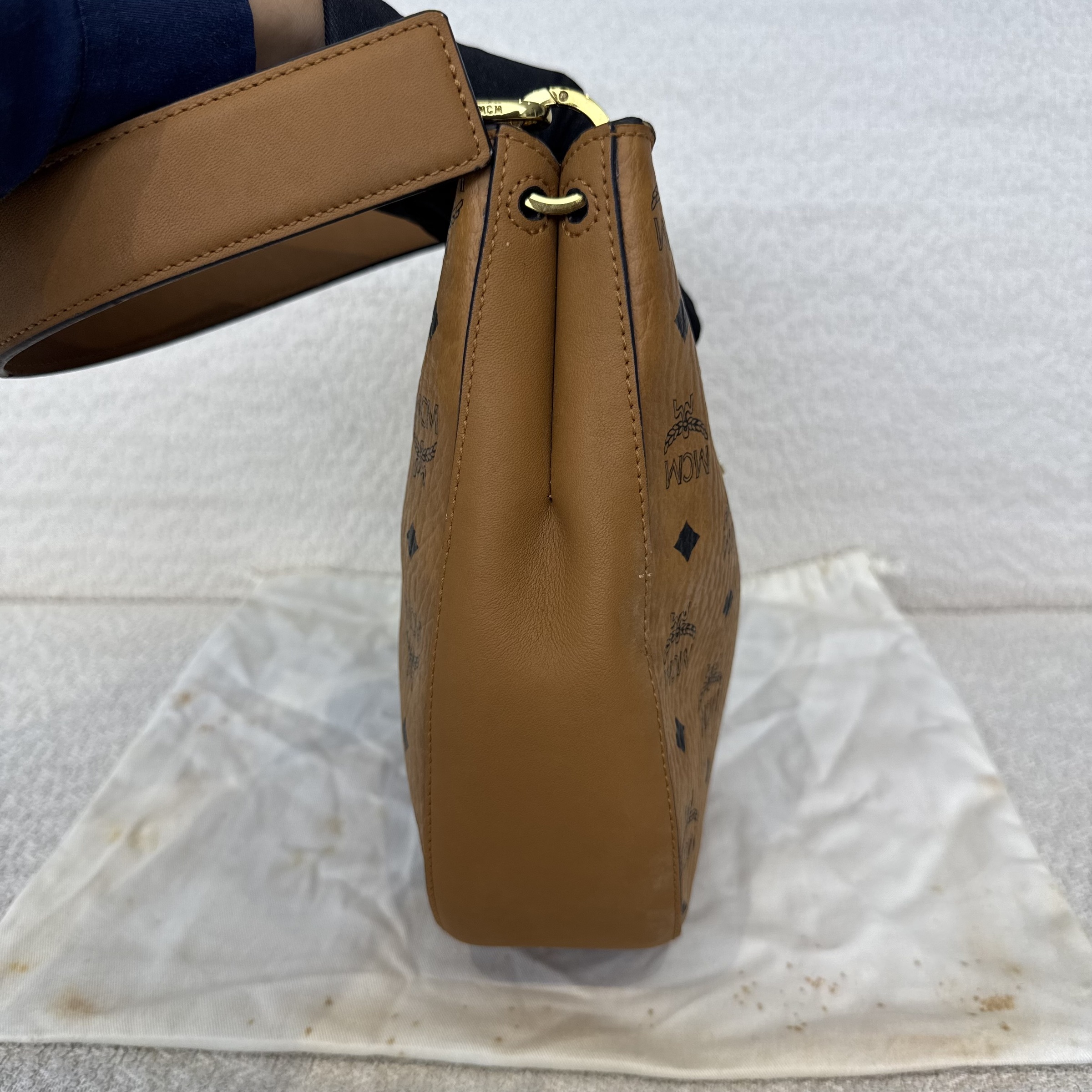 image_E84FEAAE-3DD8-41D8-BACF-9C9426815C2D_1764937894