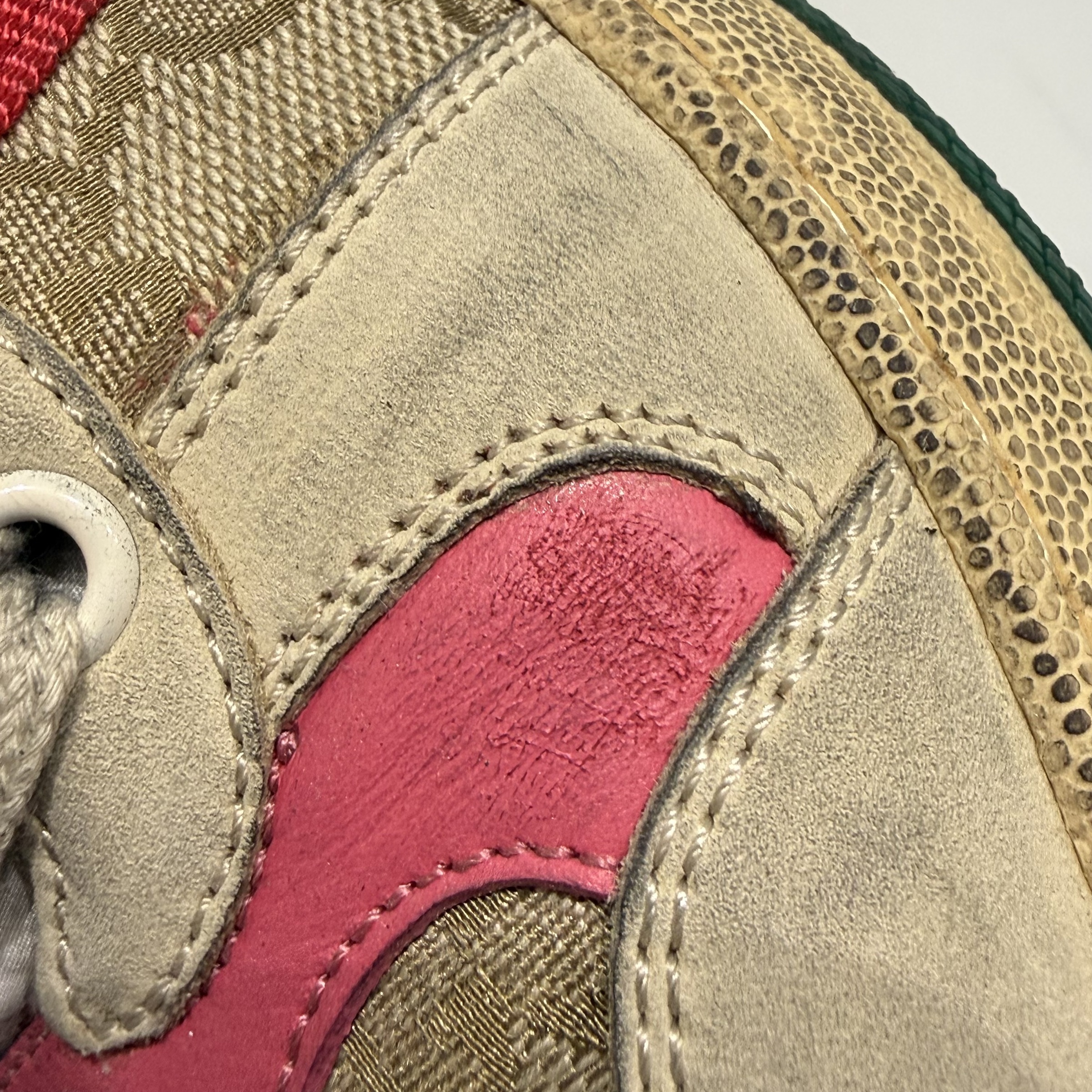 image_6B9EE2E7-CADC-4DF3-BCE6-E845D85888C3_1765163392