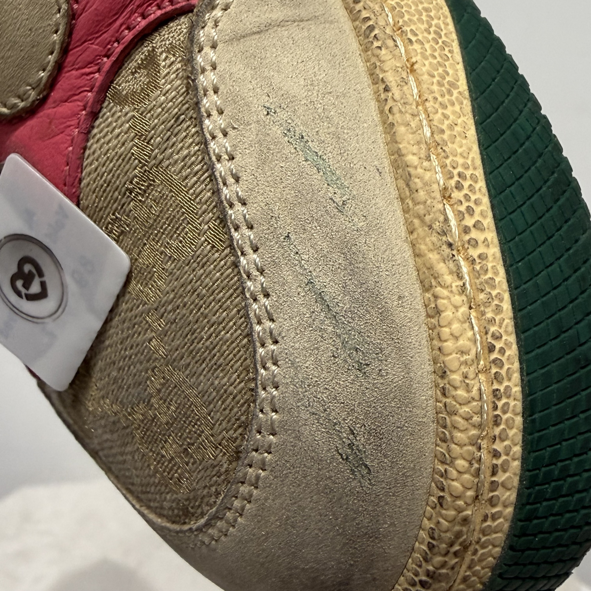 image_C74D9EA3-7A62-4E32-979C-CAA5BB5AEBDC_1765163395