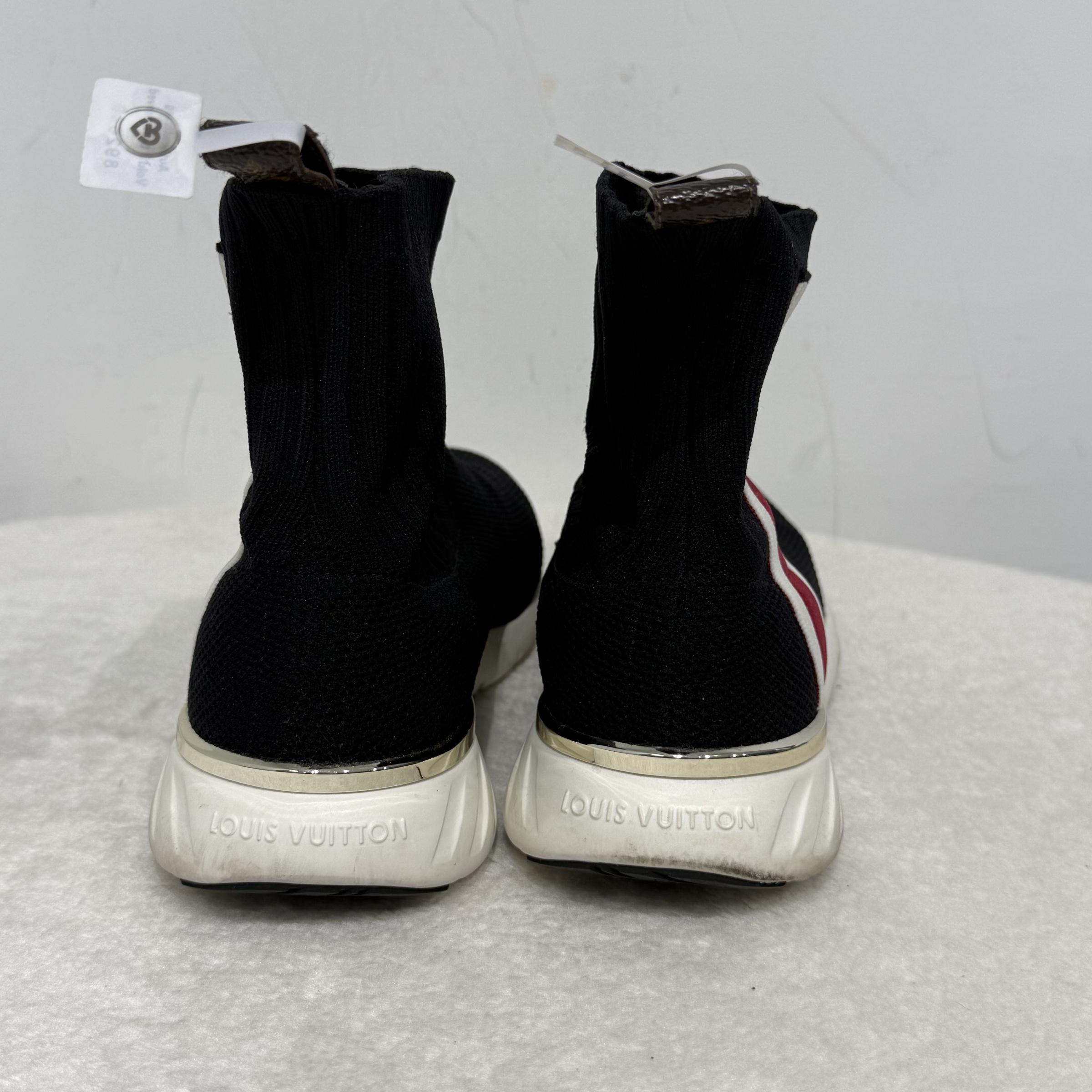 image_6CBAE208-CD94-4E2B-8B71-005E2581F19E_1765163651