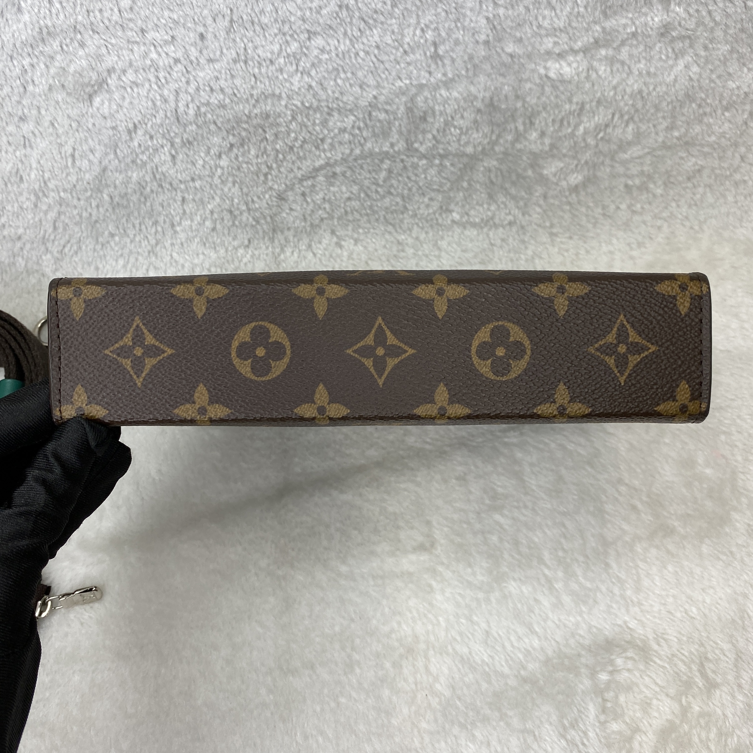 IMG_9585-1765270765629