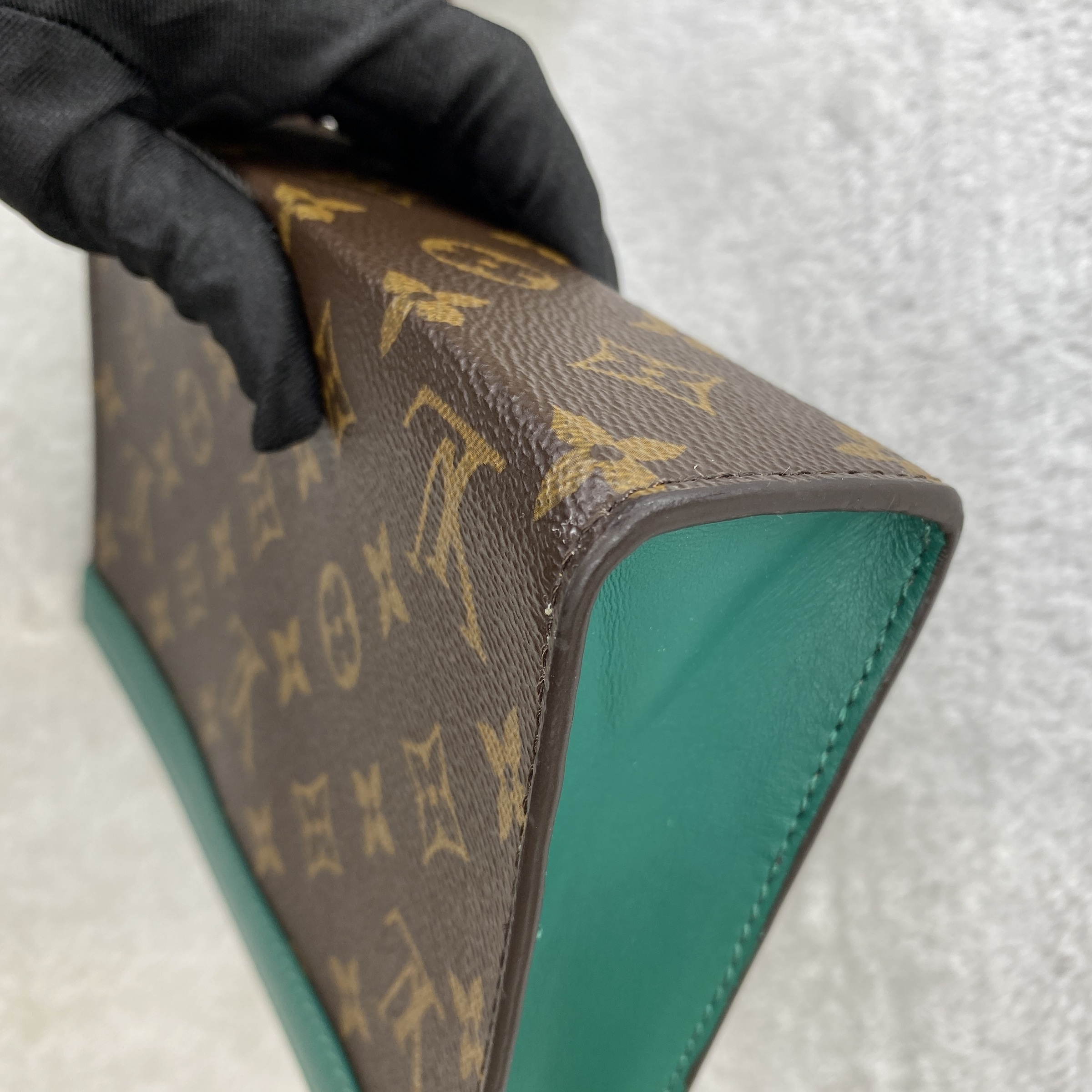 IMG_9589-1765270765639