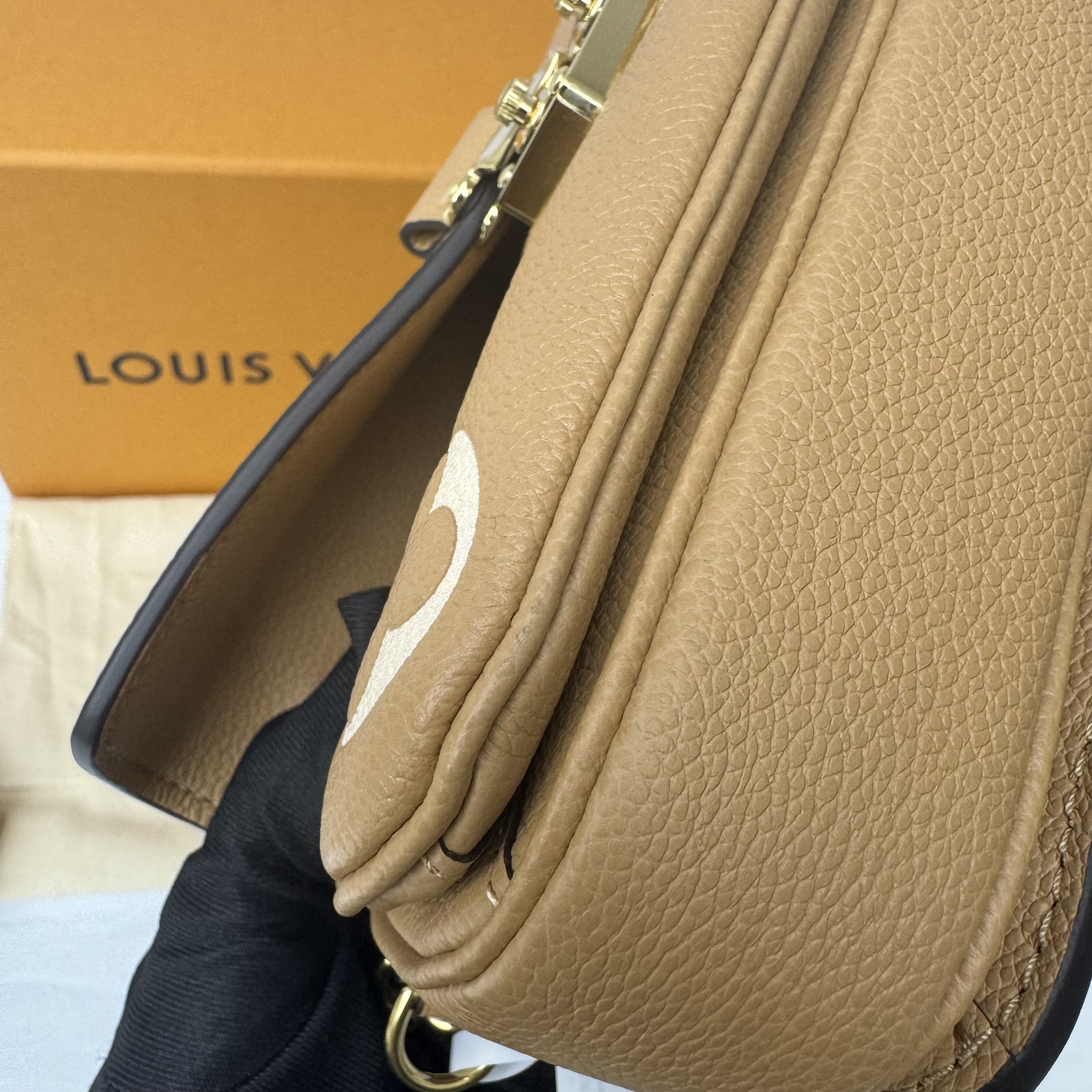 image_DA16121A-7A37-4419-B0A4-992674414604_1765287058