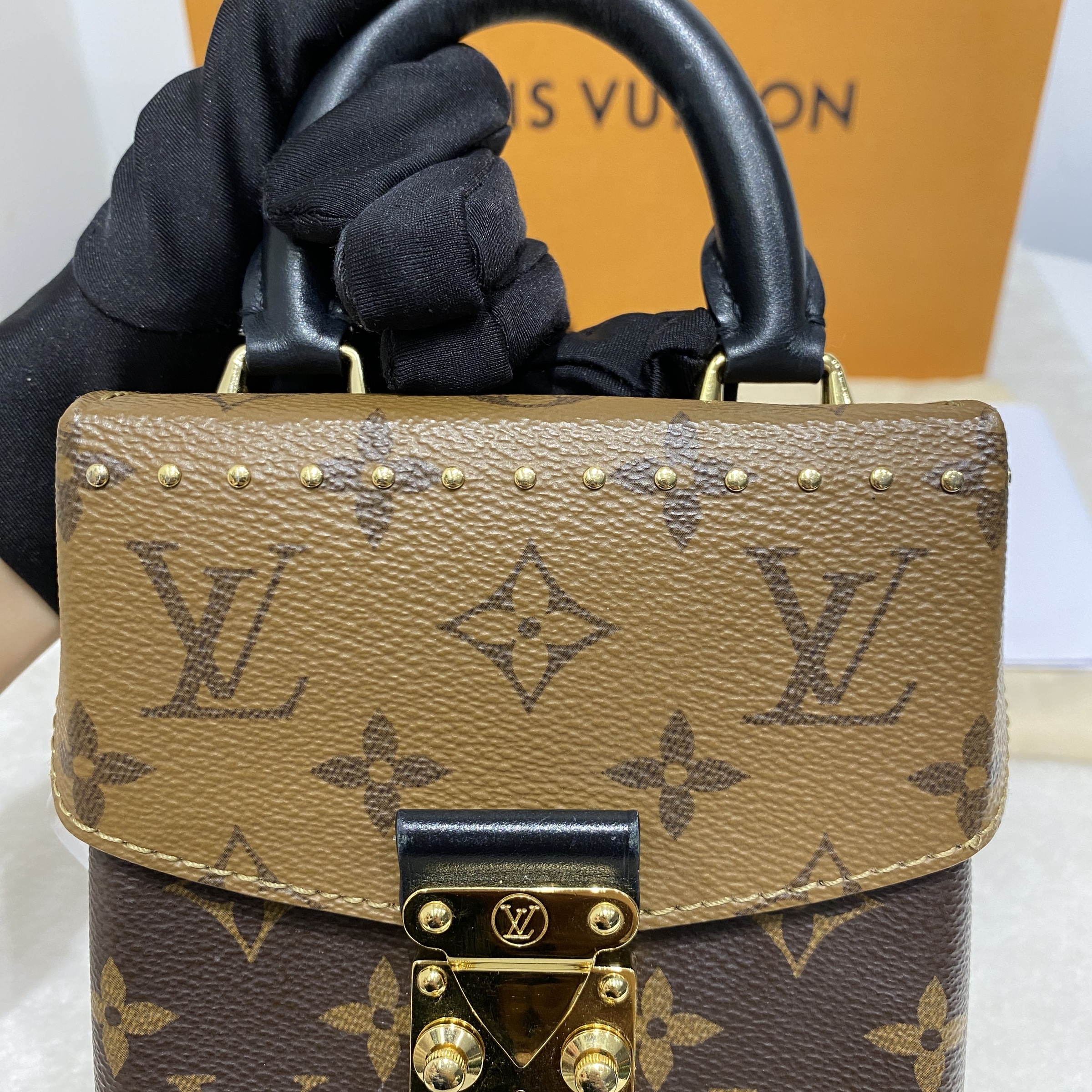 IMG_9977-1765359382124