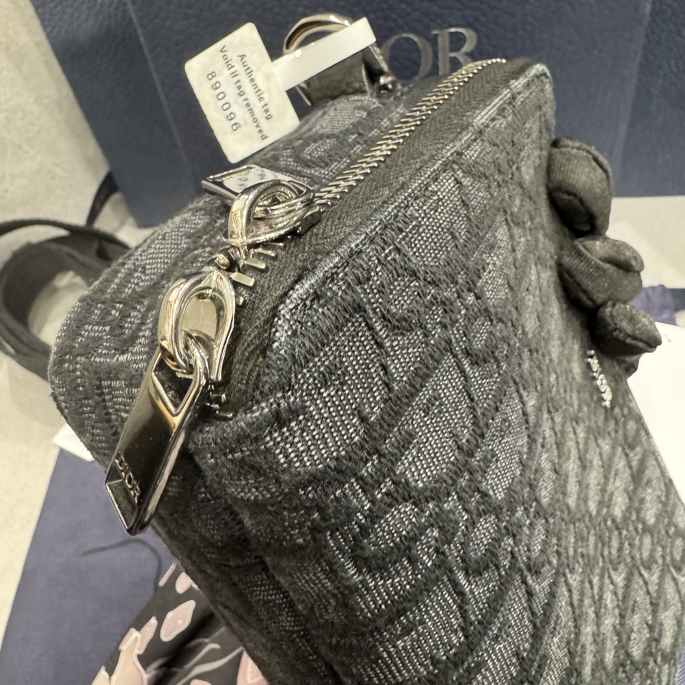 image_8D8C7A0B-1CF6-4D30-9995-B9BBDC055334_1765410480