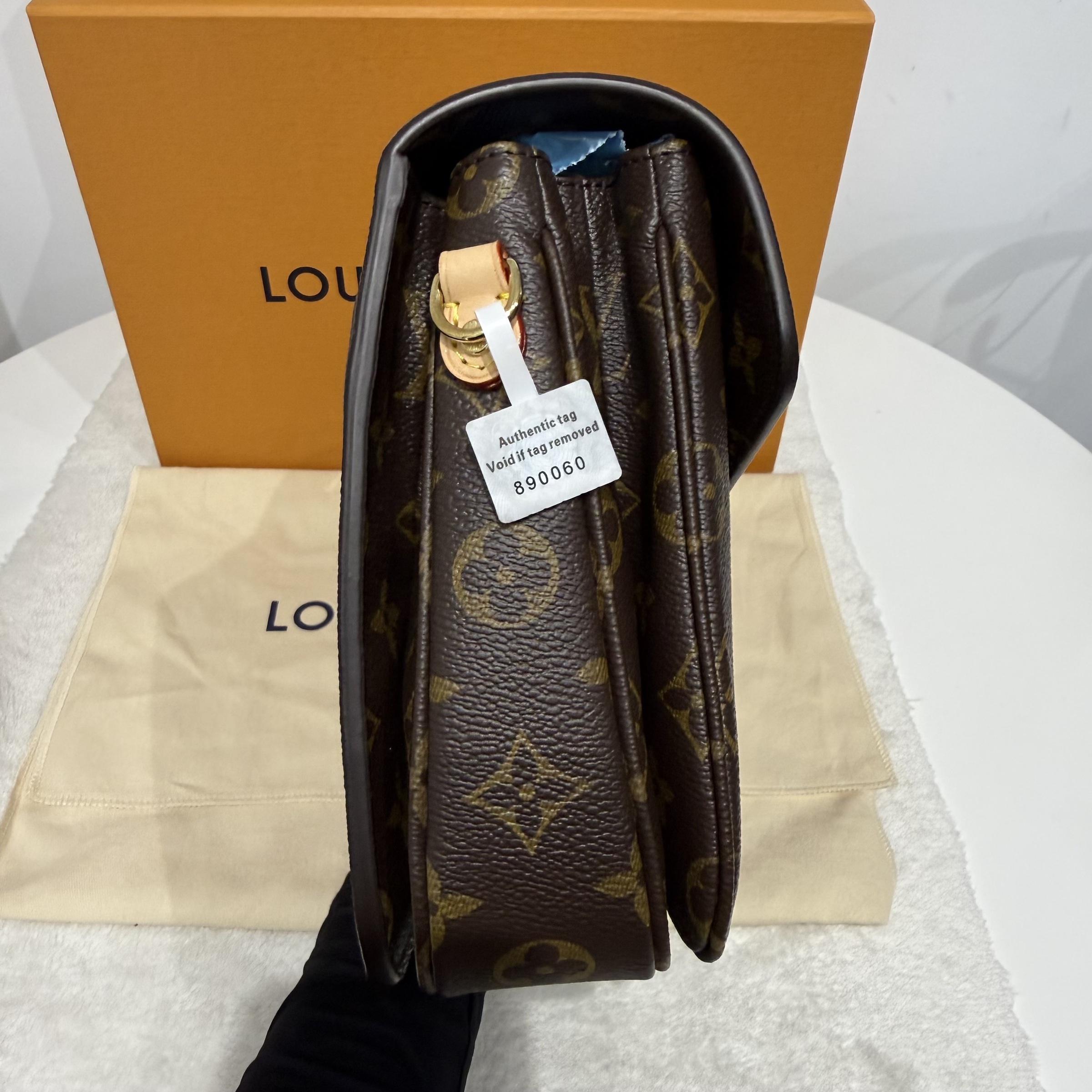 image_918ABB01-537E-40DF-850E-1247751A5A96_1765605818