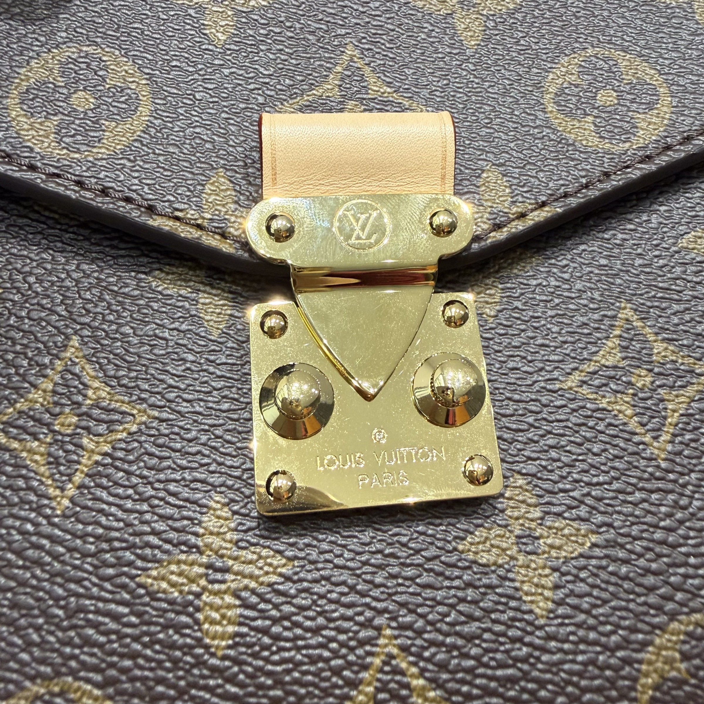 image_B5B03A96-CC52-4C31-9981-8D1D78C3BE28_1765605844