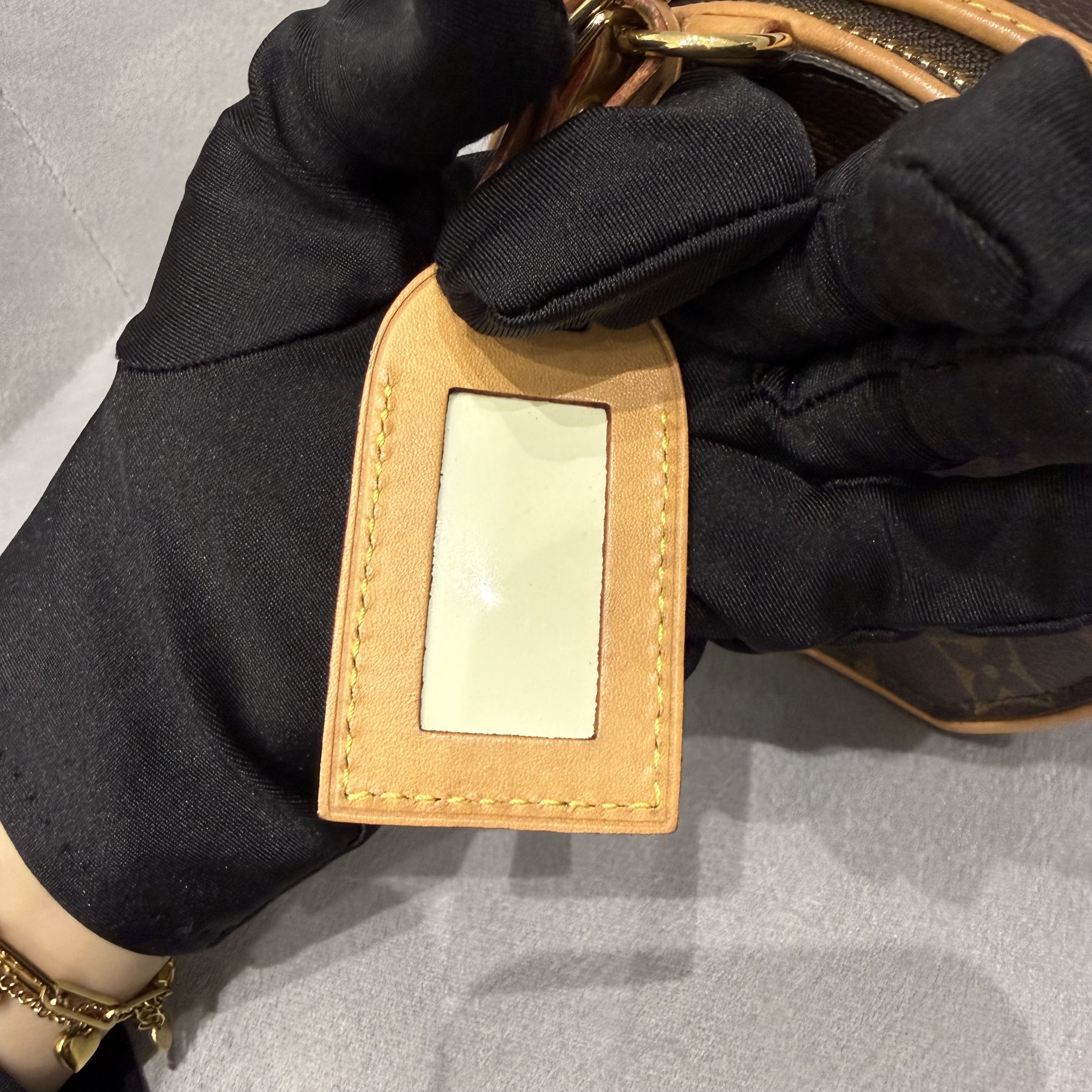 image_B10F1E73-316E-45E3-AA0F-7D4003CE73D1_1765626063