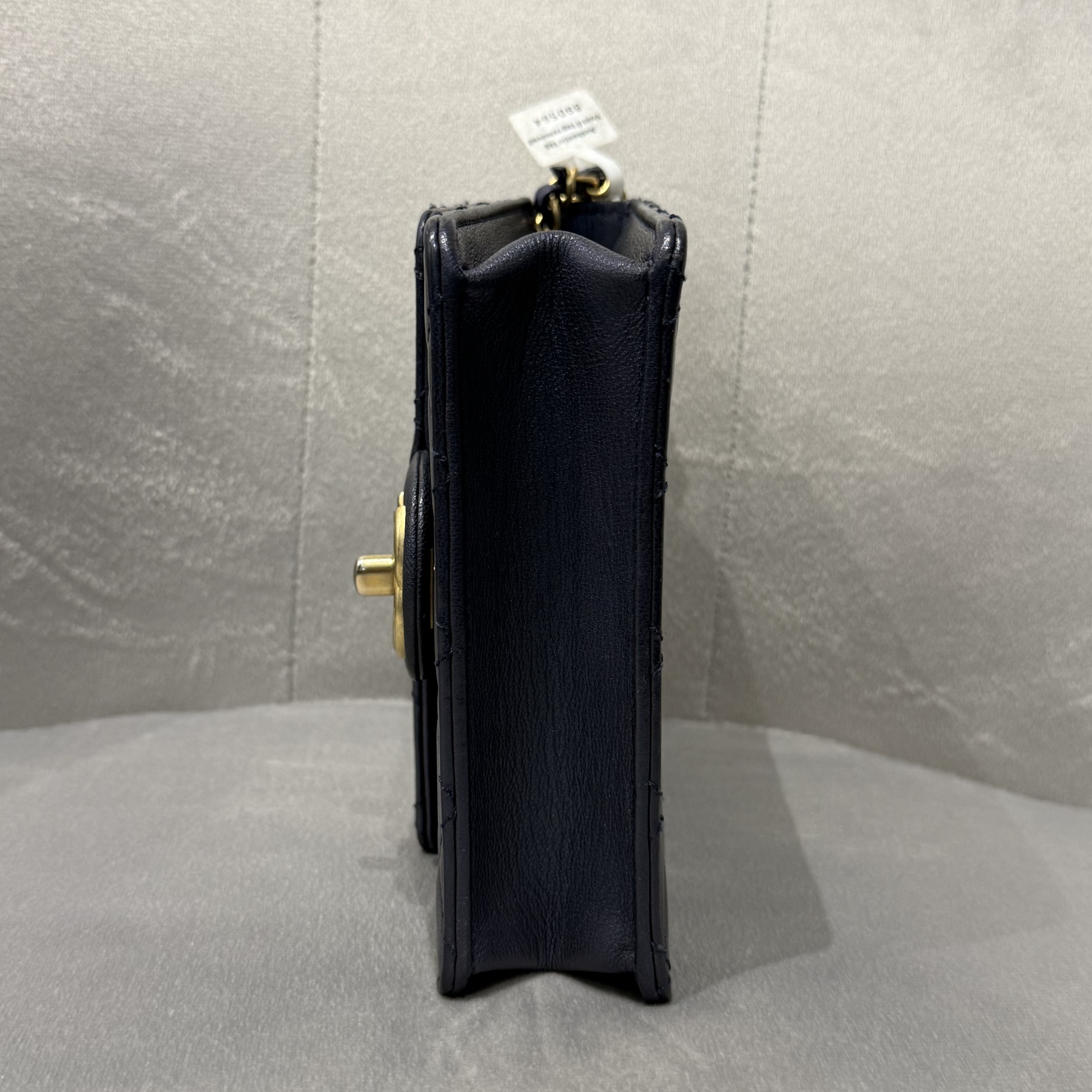 image_E6C1FA75-3C16-4CE7-BFF8-10ABF0F2D462_1765627396