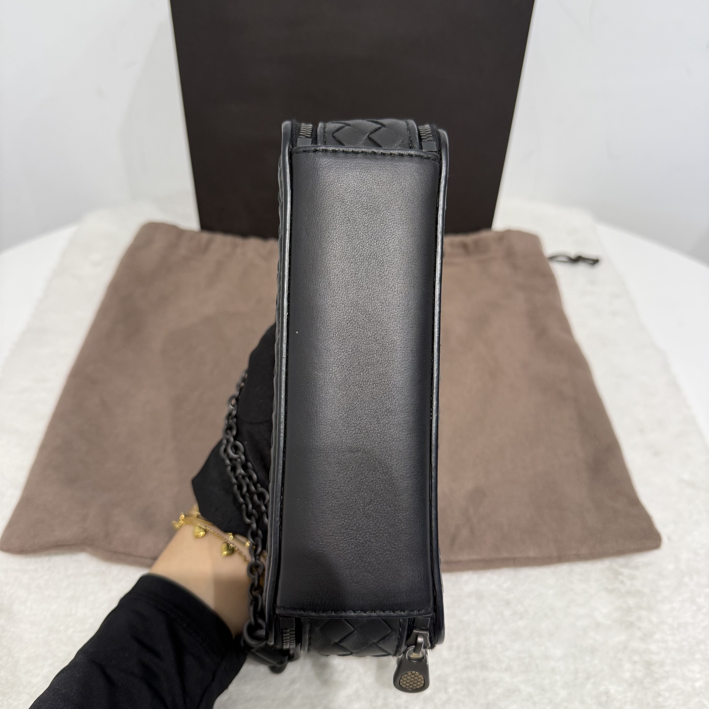 image_DB4DB5DC-7D69-46E6-BF44-922759D50130_1765630032