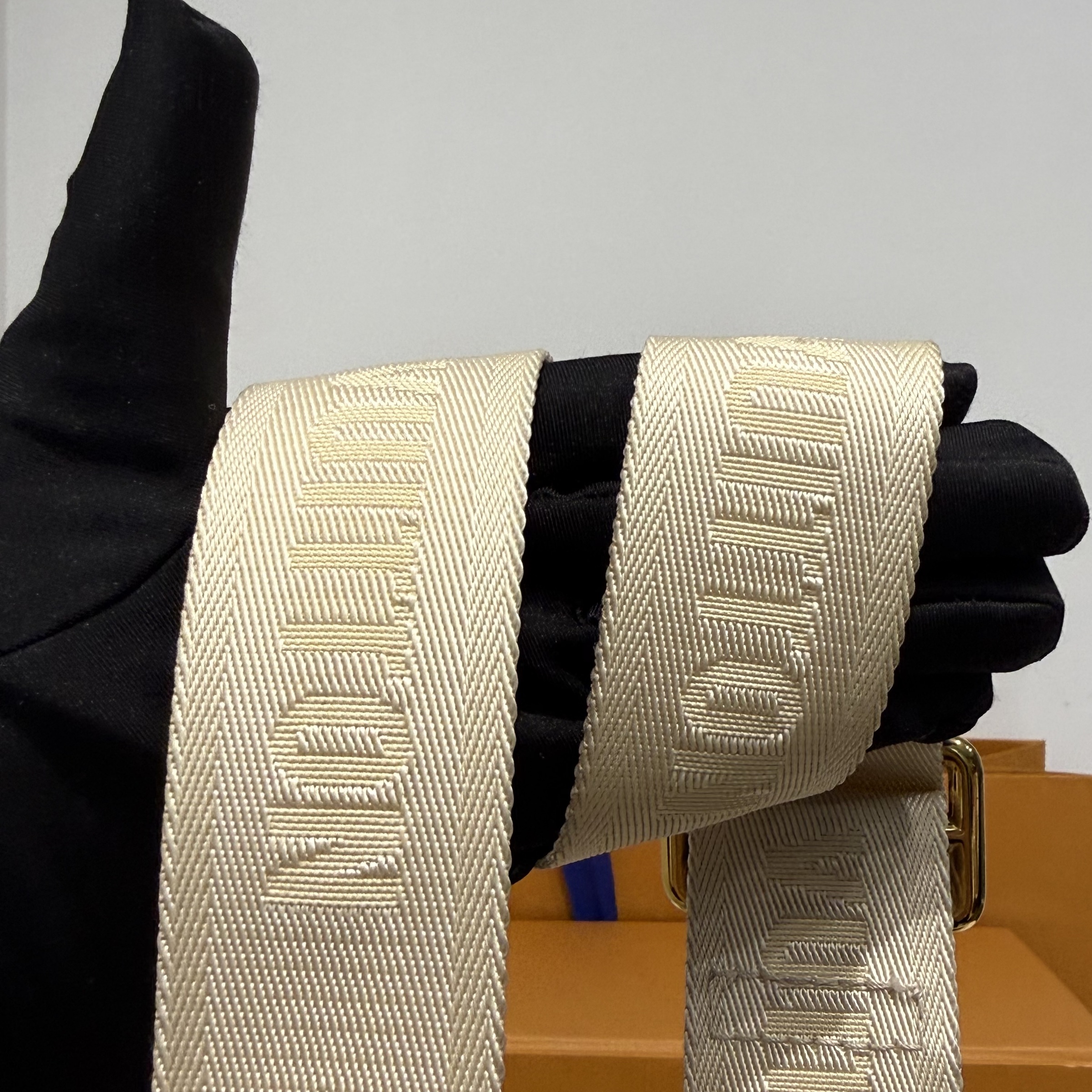 image_AA7DE80B-BF7C-41D2-B52E-05E65A983A8C_1765630375