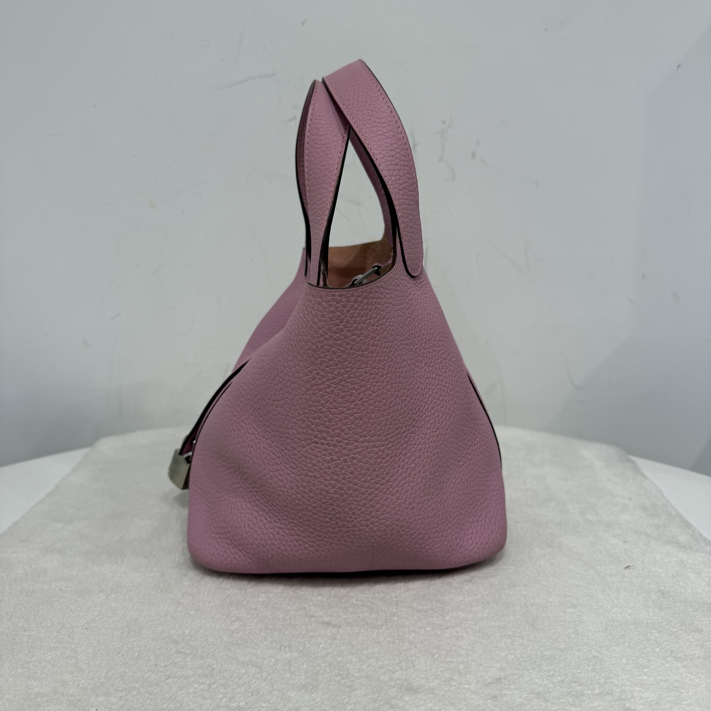 image_E6C506D4-95CE-43EF-8FC6-3E5E257690EA_1765964504