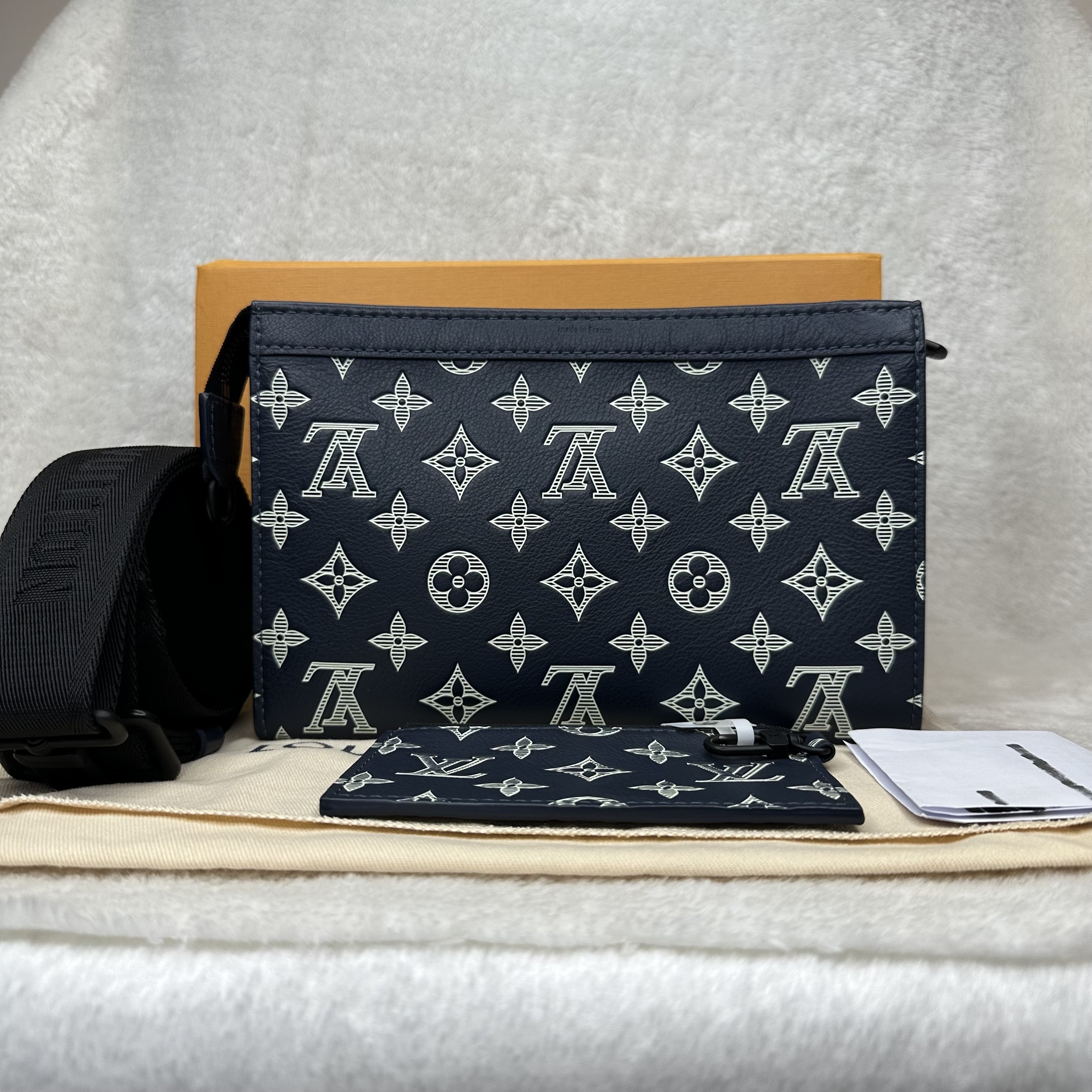 image_CE86569E-06CB-4A99-B6DE-9AA451EB7954_1765965503