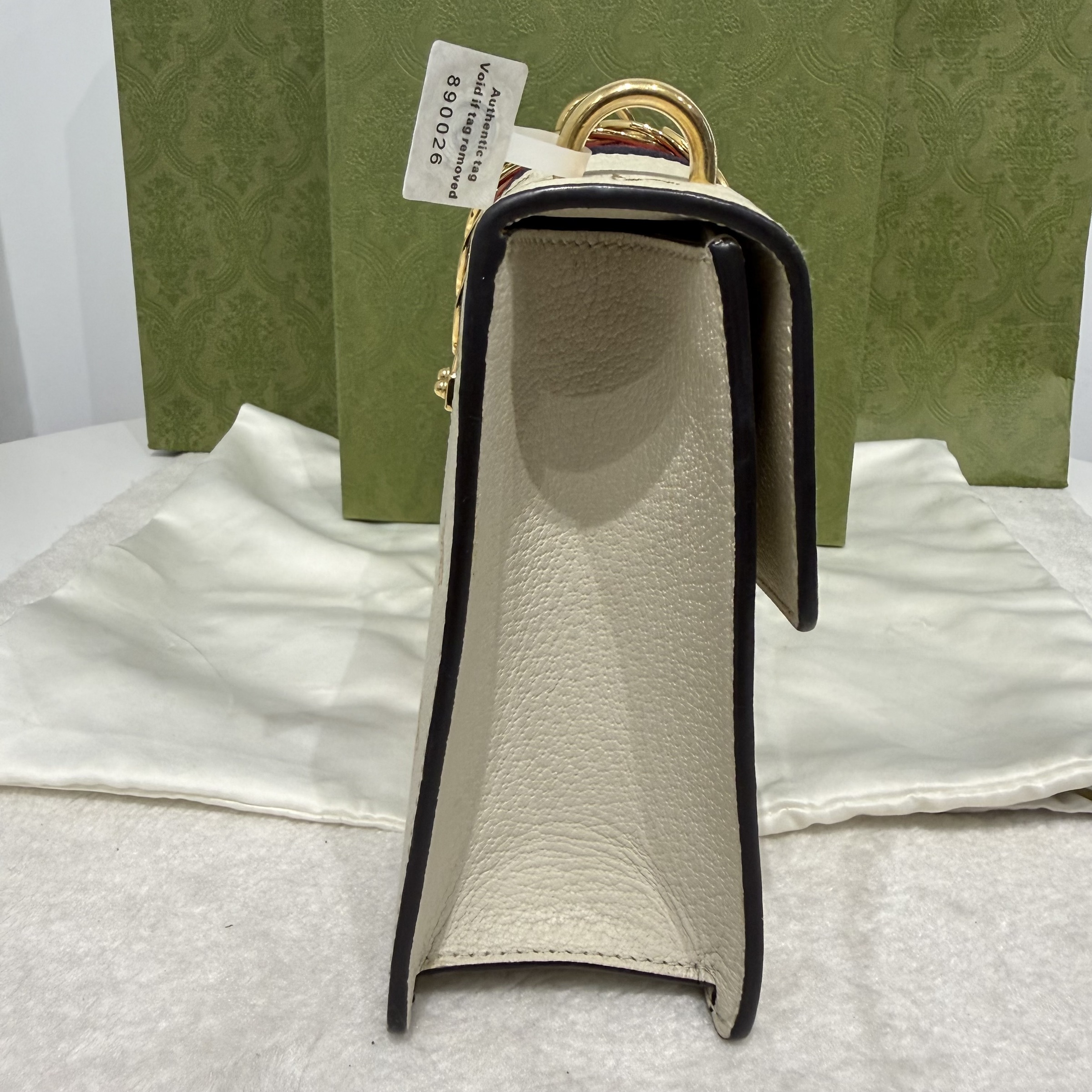 image_EC1A5F9D-2D57-475E-AF6E-F0AC3B5CCBE8_1766053209