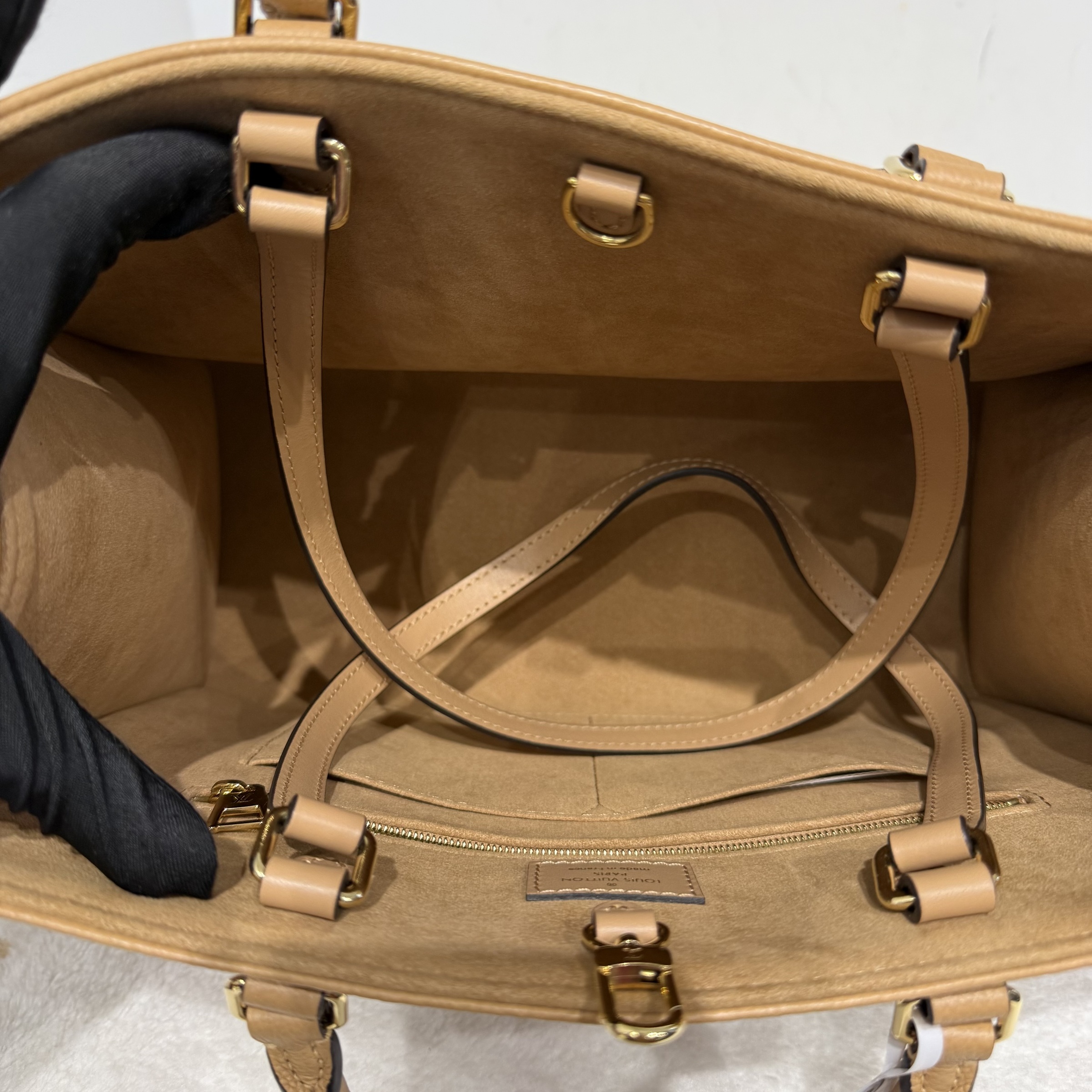 image_B6BB458C-405F-42F6-9B0B-0F3A711AC781_1766134083