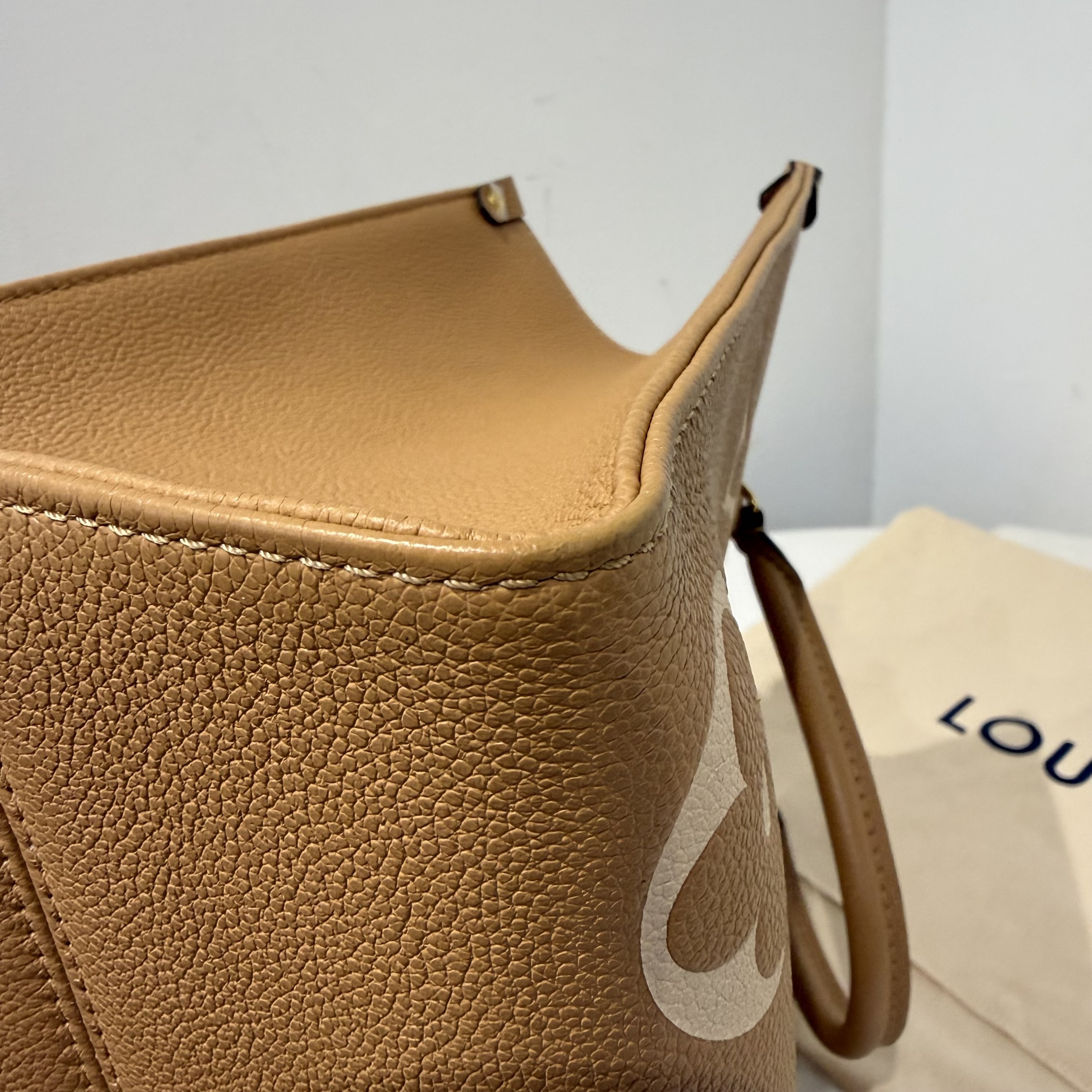 image_19296267-36F8-46E7-9B48-C354F4239A18_1766134084