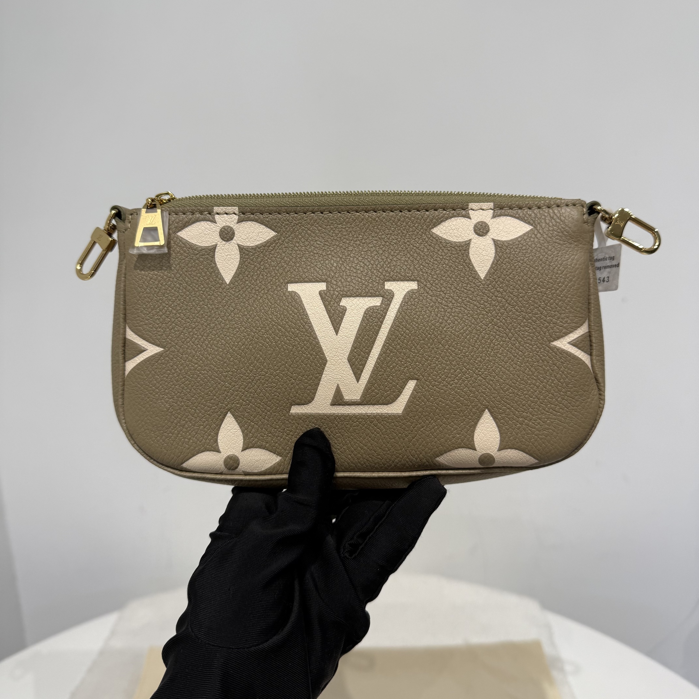 image_25C1559A-8B18-471D-B2F2-295374AB685E_1766136836