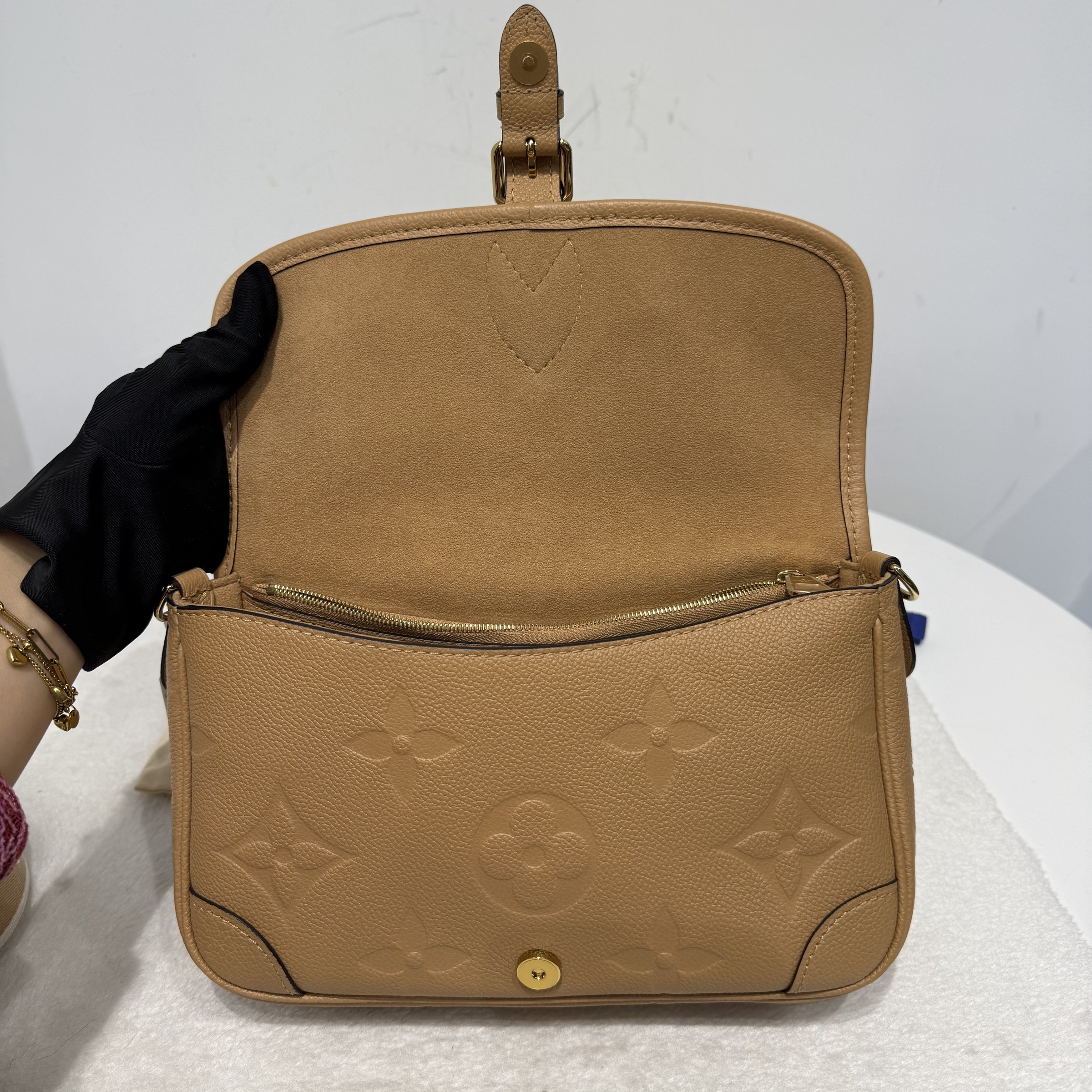 image_BA1A04B2-C94C-4F04-BCCE-141CEC0E19CA_1766137067